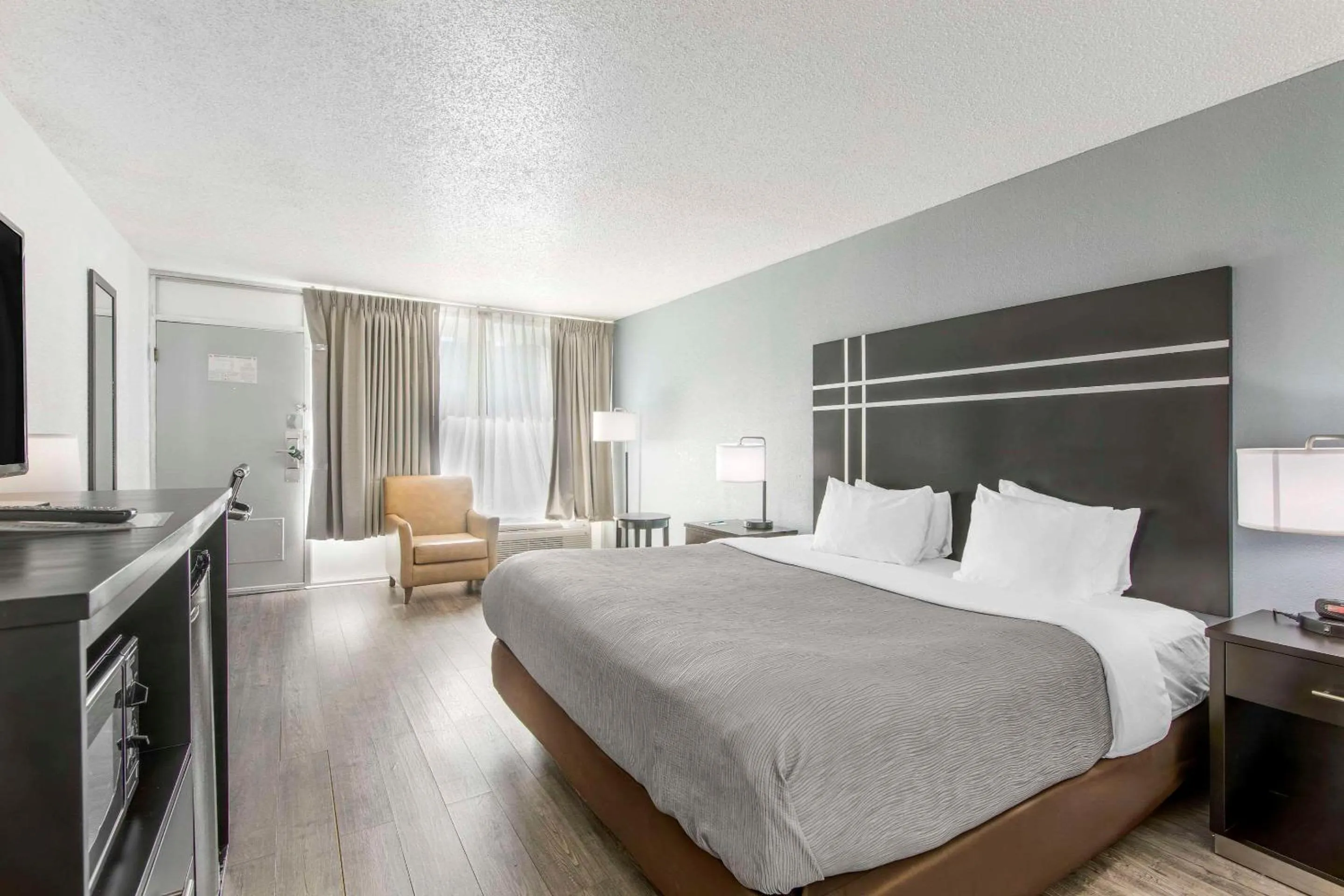 King Room - Smoking  in Quality Inn & Suites Hardeeville - Savannah North