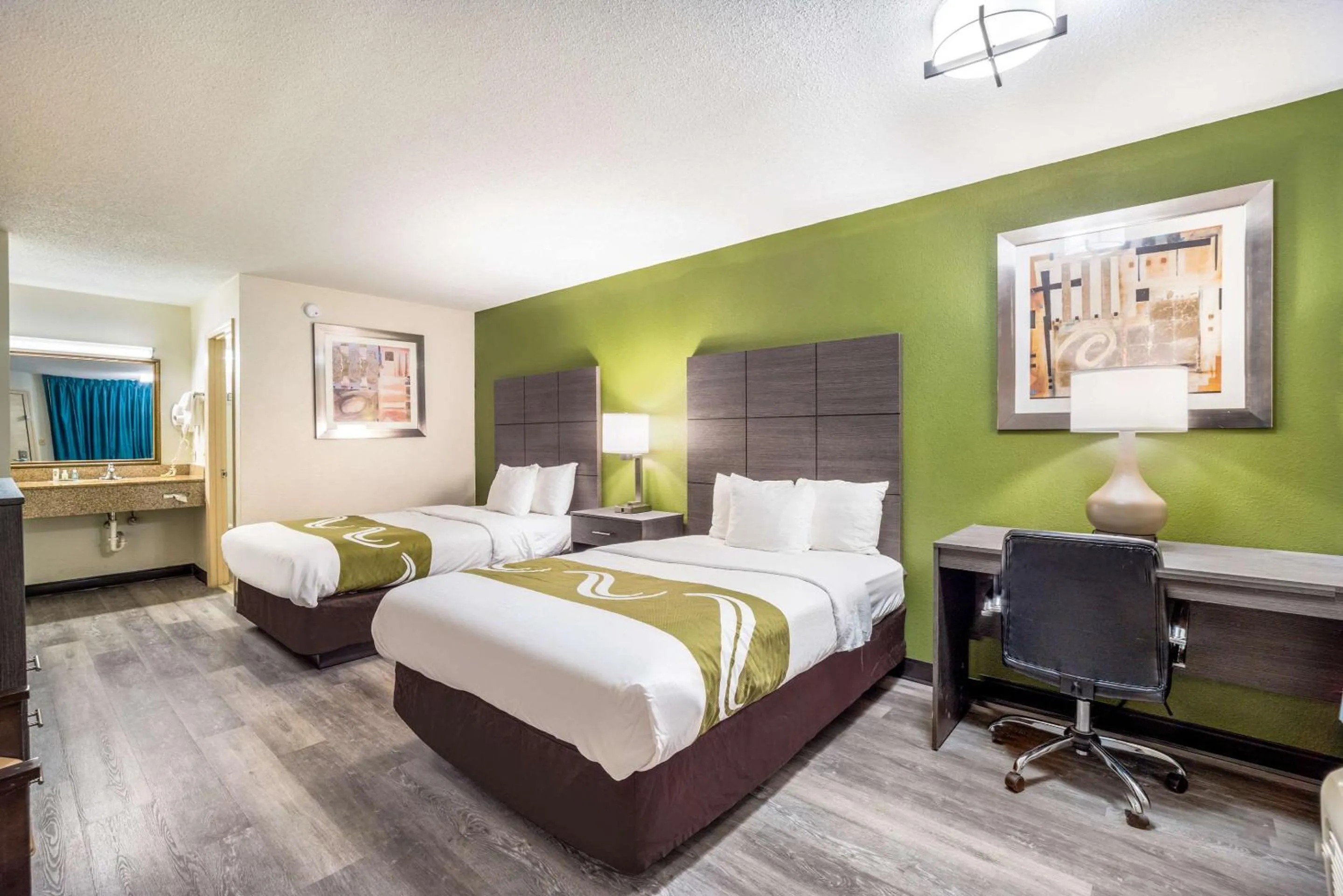 Double Room with Two Double Beds - Non-Smoking in Quality Inn Columbia Airport