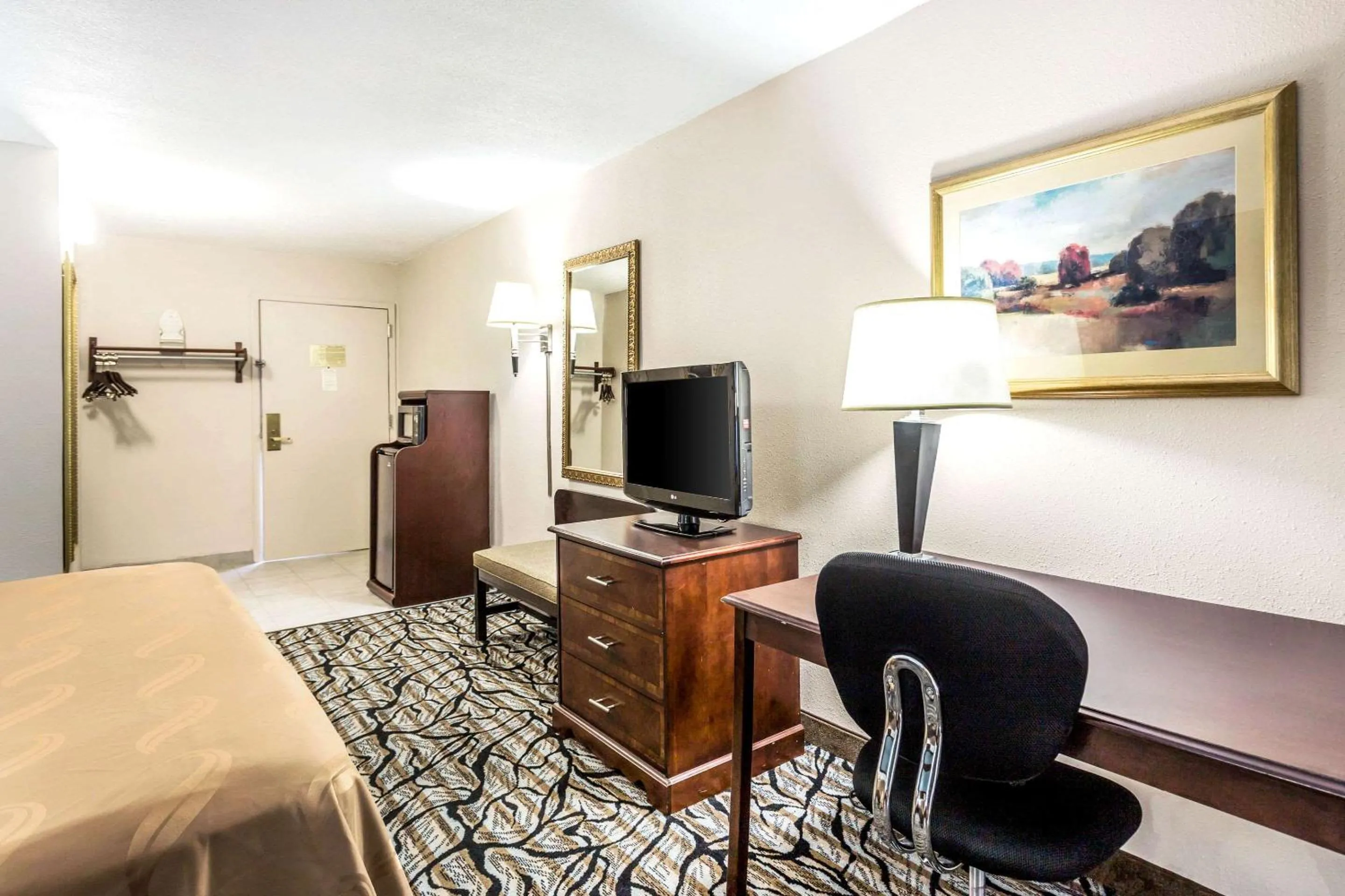 King Room - Accessible/Non-Smoking in Quality Inn Fort Mill near Carowinds Blvd