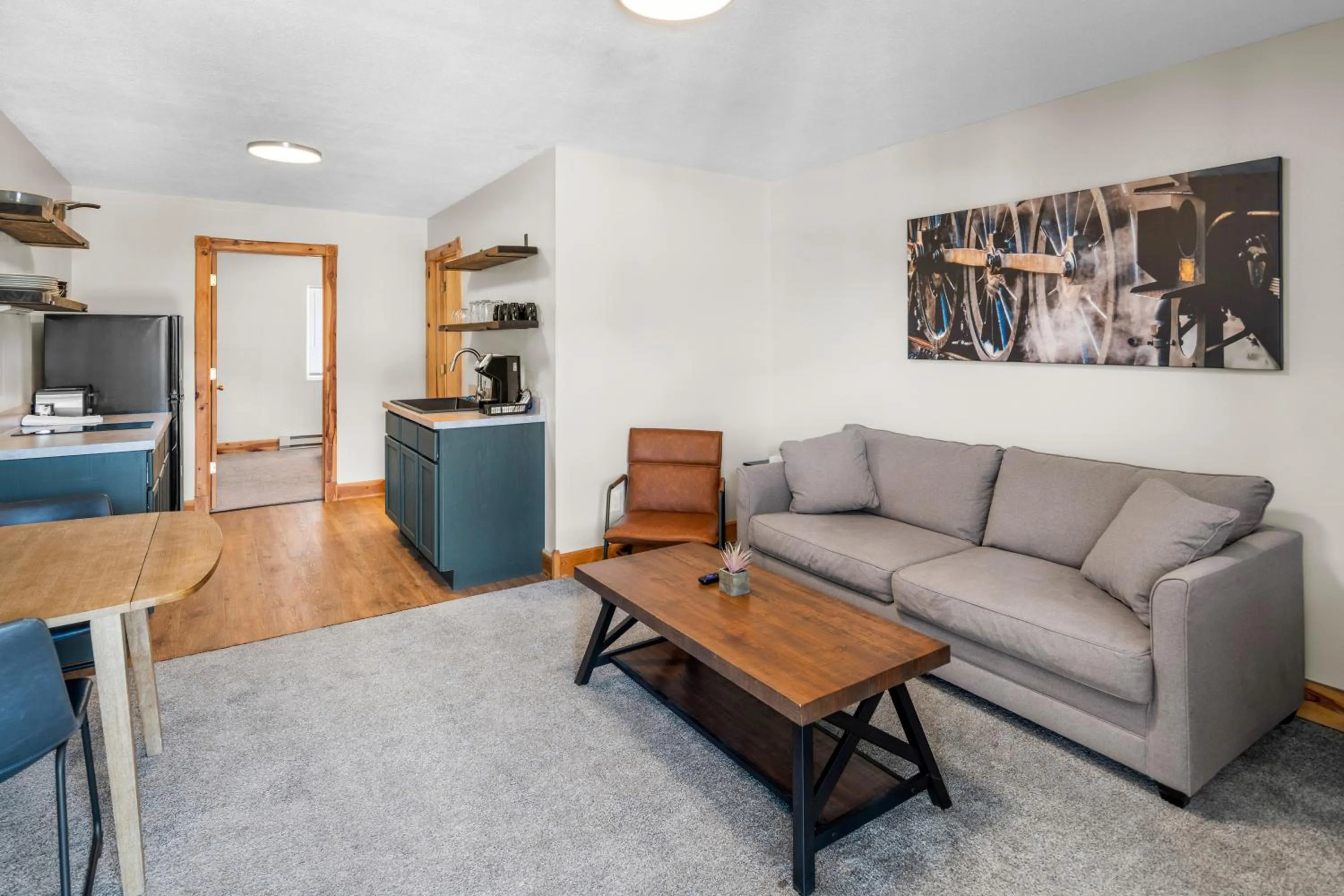 One-Bedroom Apartment in EverSpring Inn & Suites