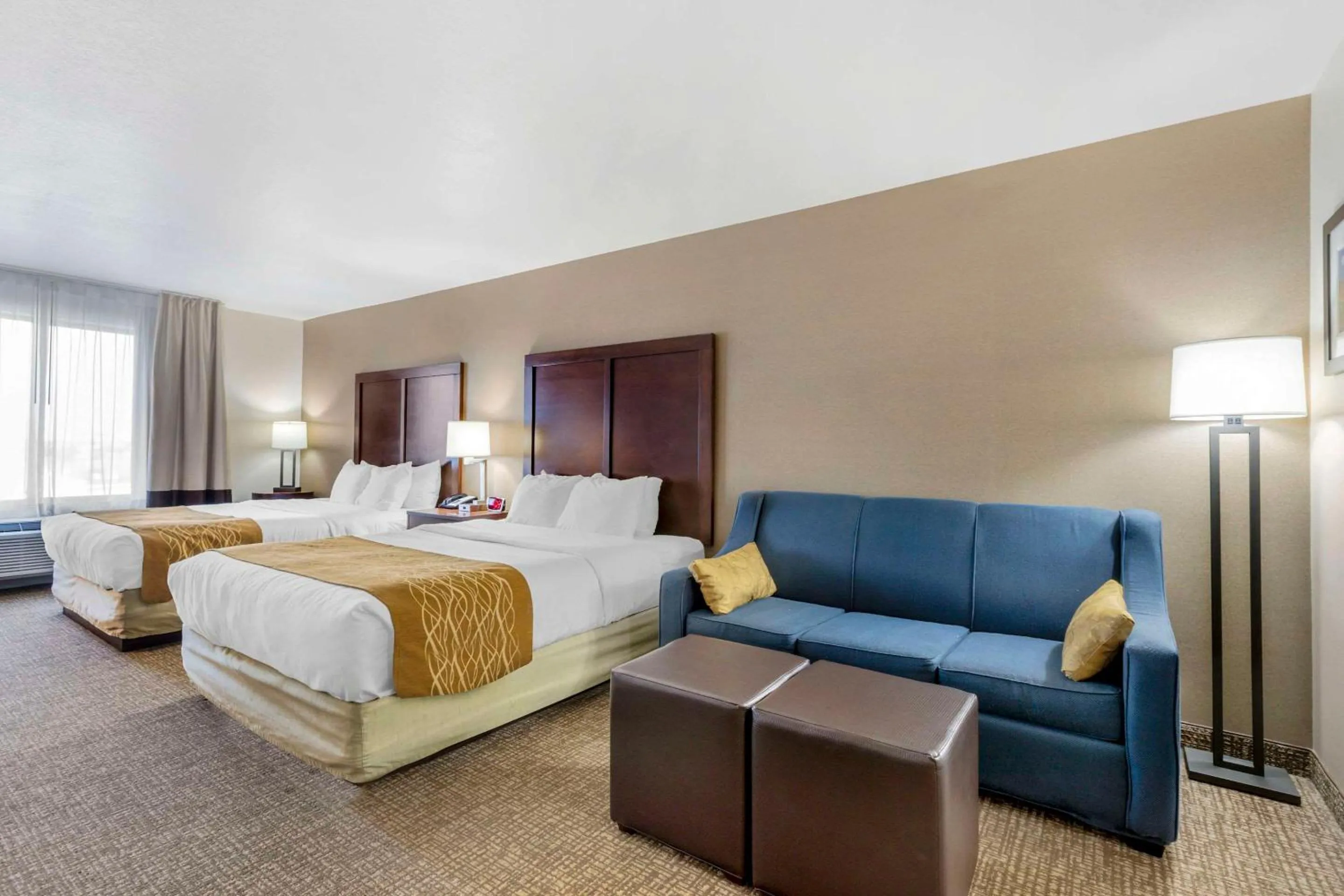 Queen Suite with Two Queen Beds - Non-Smoking in Comfort Inn & Suites Mitchell I-90