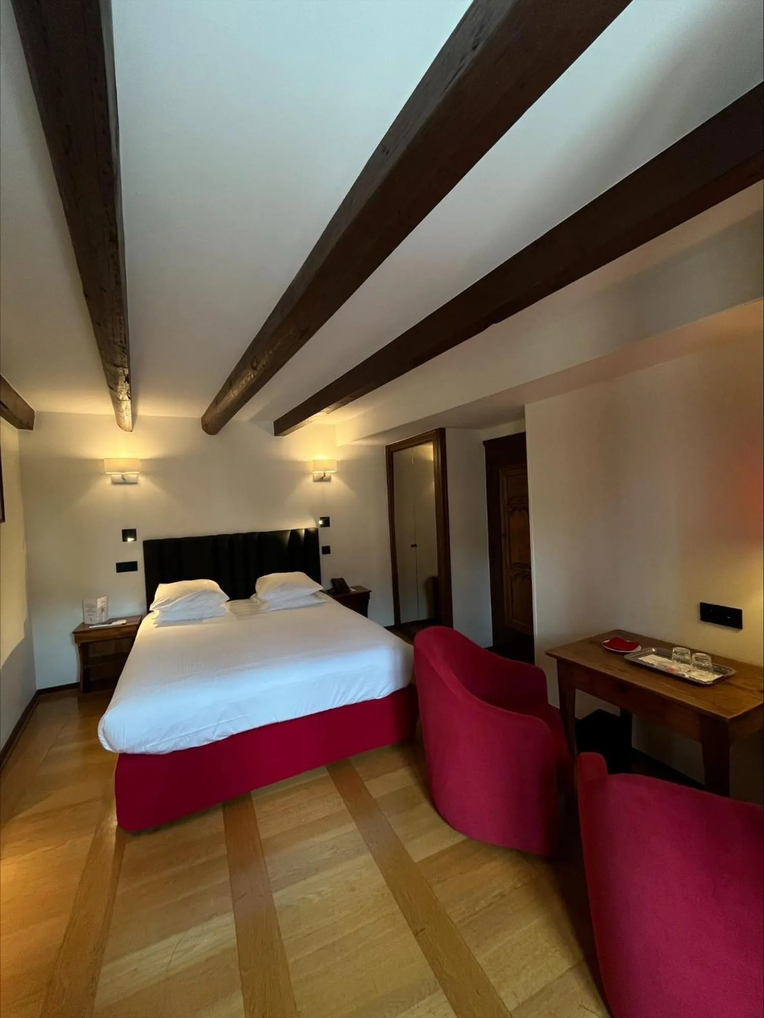 Double Room in Georges Blanc Parc & Spa - Relais & Chateaux