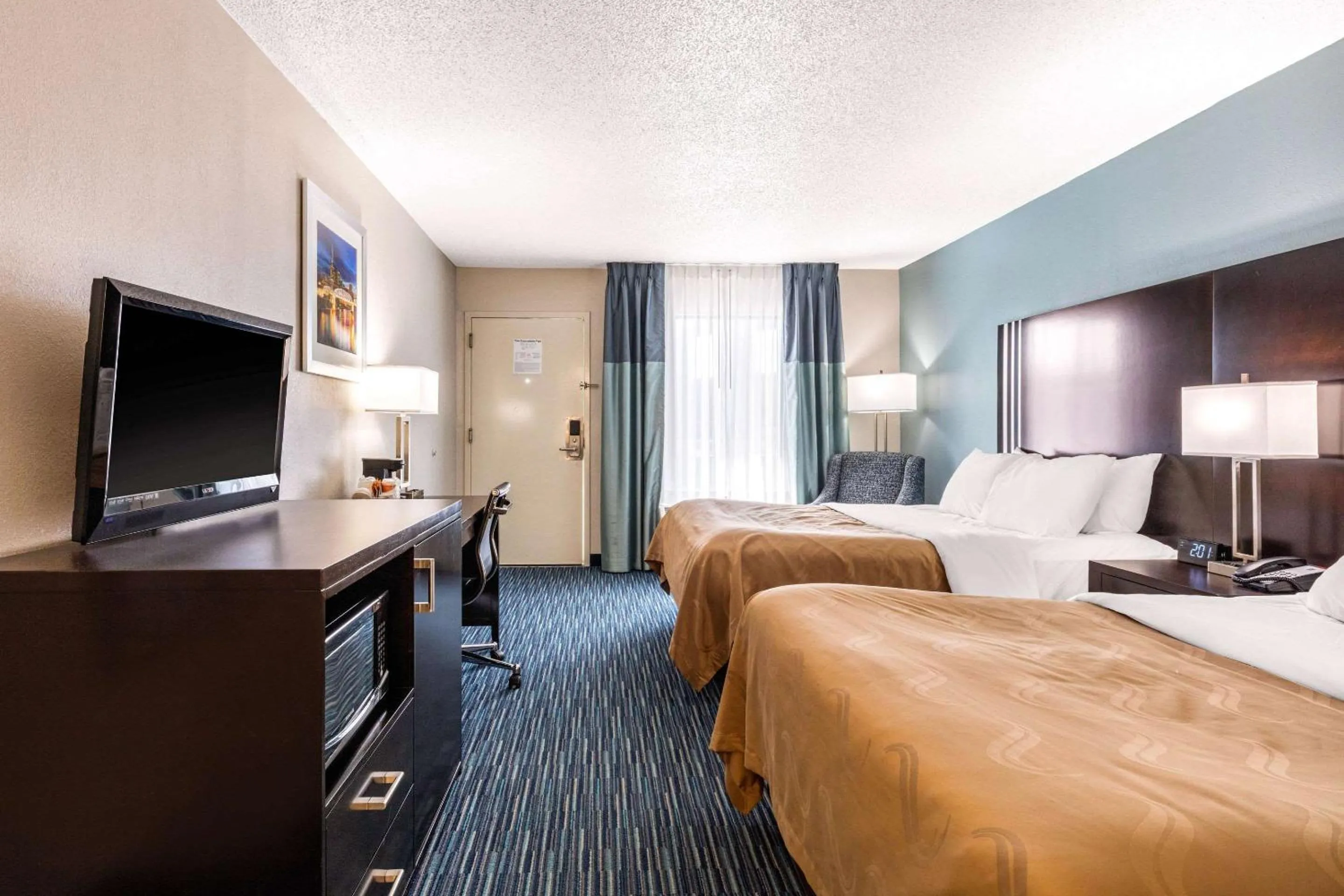 Queen Room with Two Queen Beds - Non-Smoking in Quality Inn