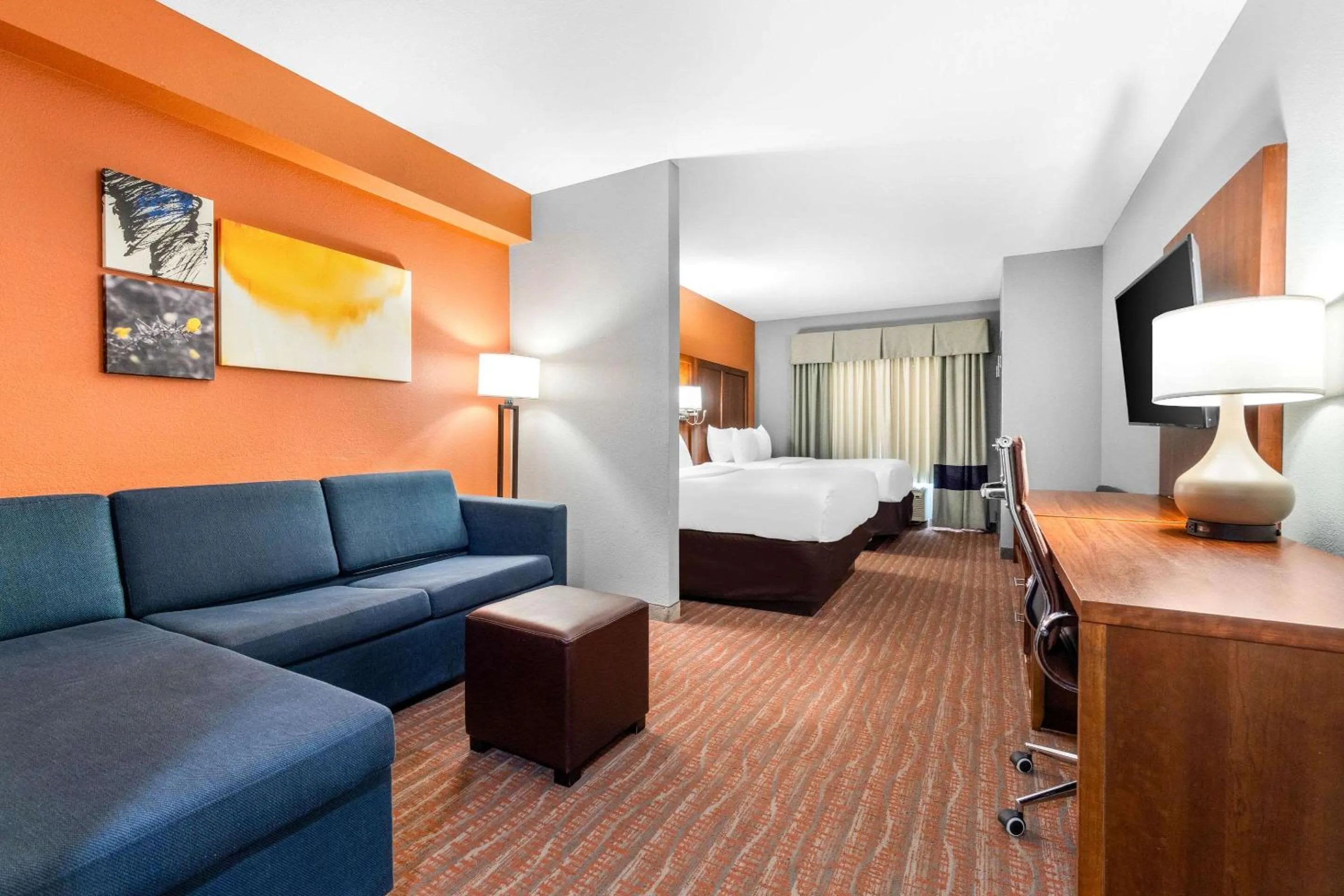 Queen Suite with Two Queen Beds - Non-Smoking in Comfort Suites Jackson I-40