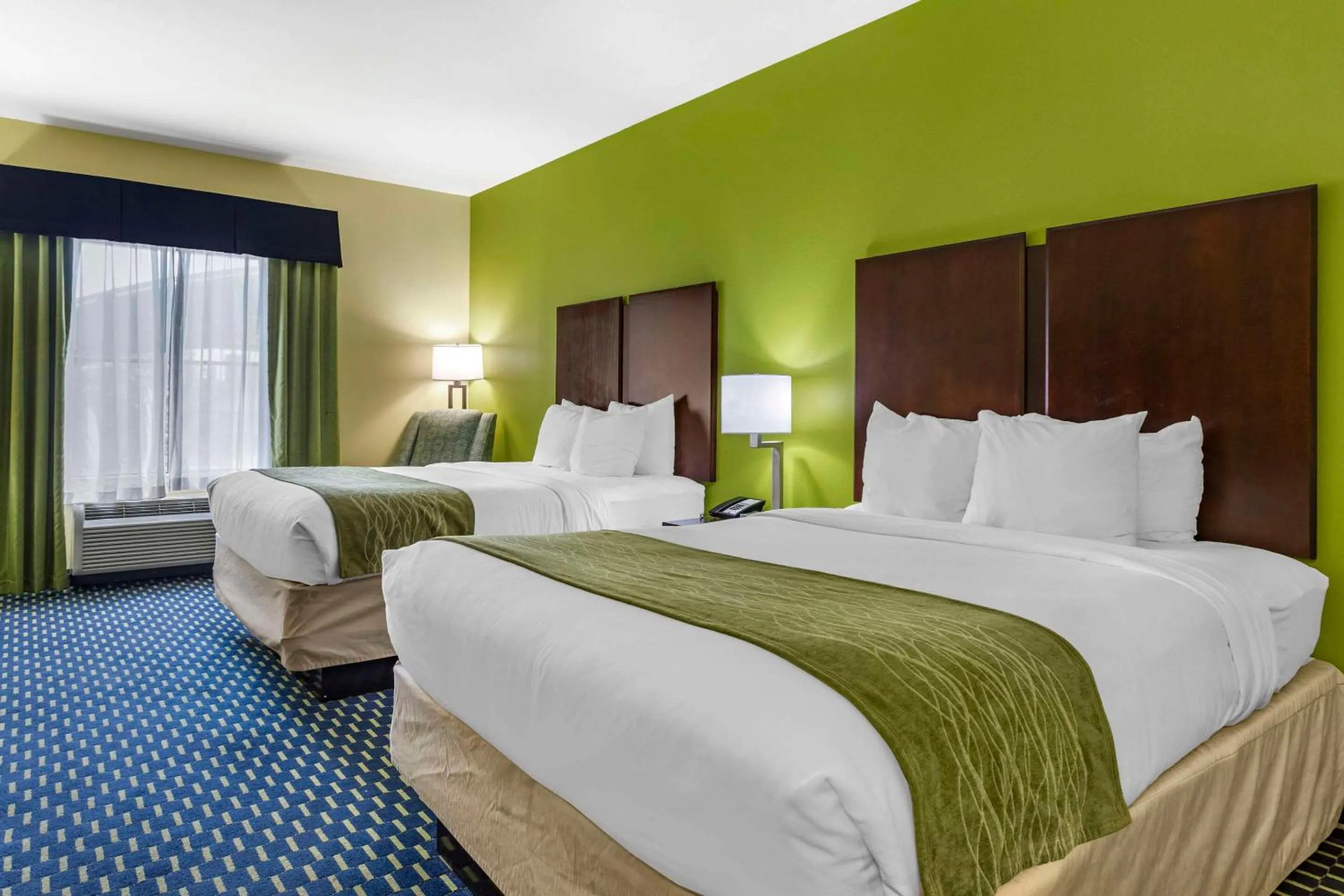 Superior Queen Room with Two Queen Beds - Non-Smoking in Comfort Inn Athens I - 75