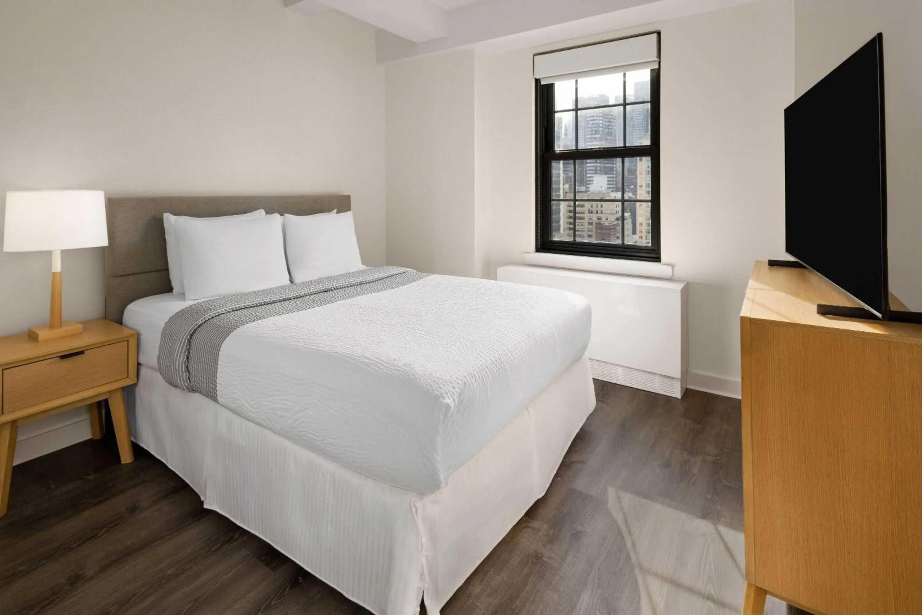 1 Queen Bed, One-Bedroom Apartment, Non-Smoking in The Beekman Tower, Trademark Collection by Wyndham