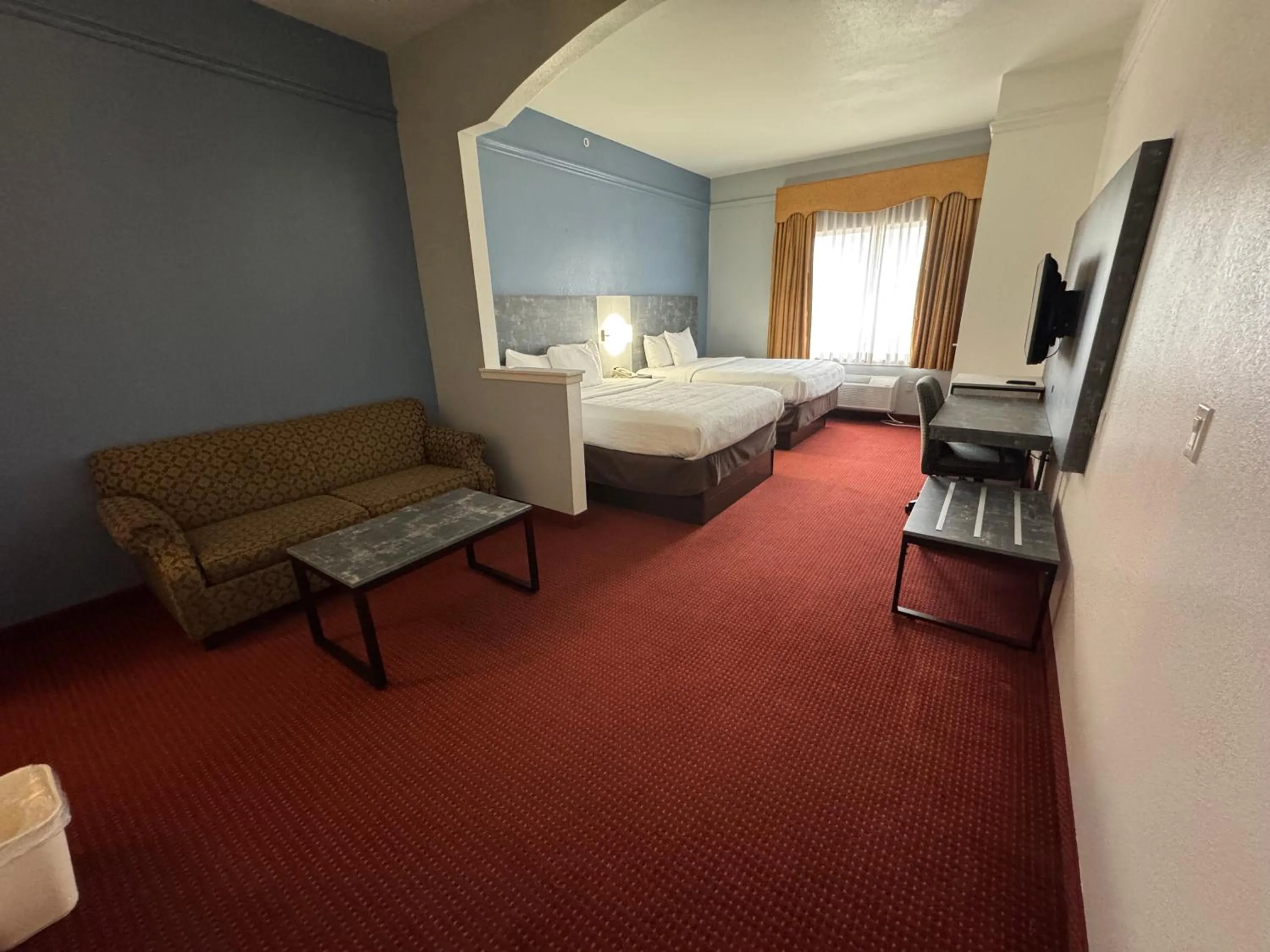 Queen Suite with Two Queen Beds - Non-Smoking in FairBridge Inn & Suites Cleburne