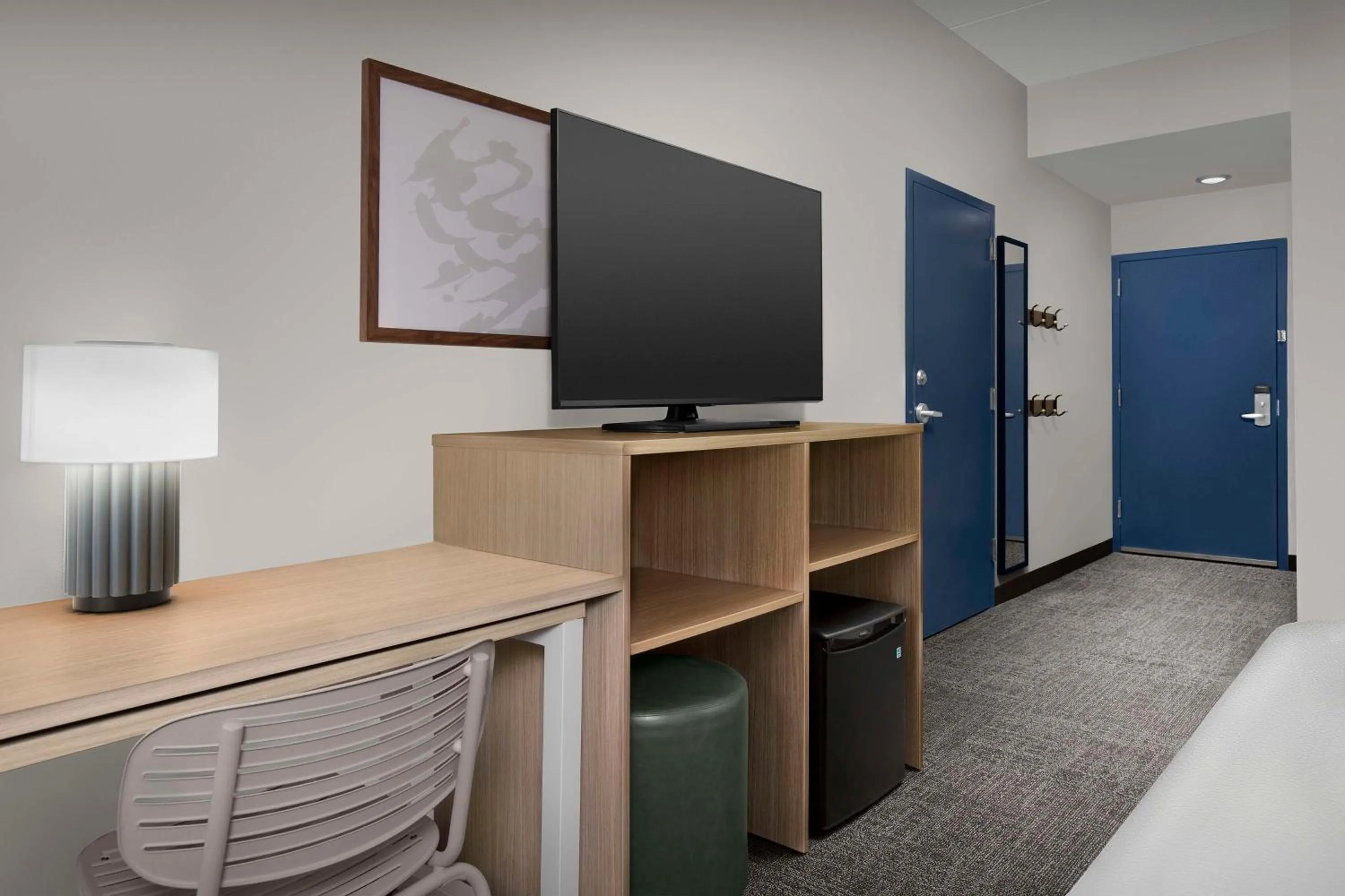 King Room with Roll-In Shower - Mobility Access in Spark By Hilton San Antonio Northwest Near Six Flags