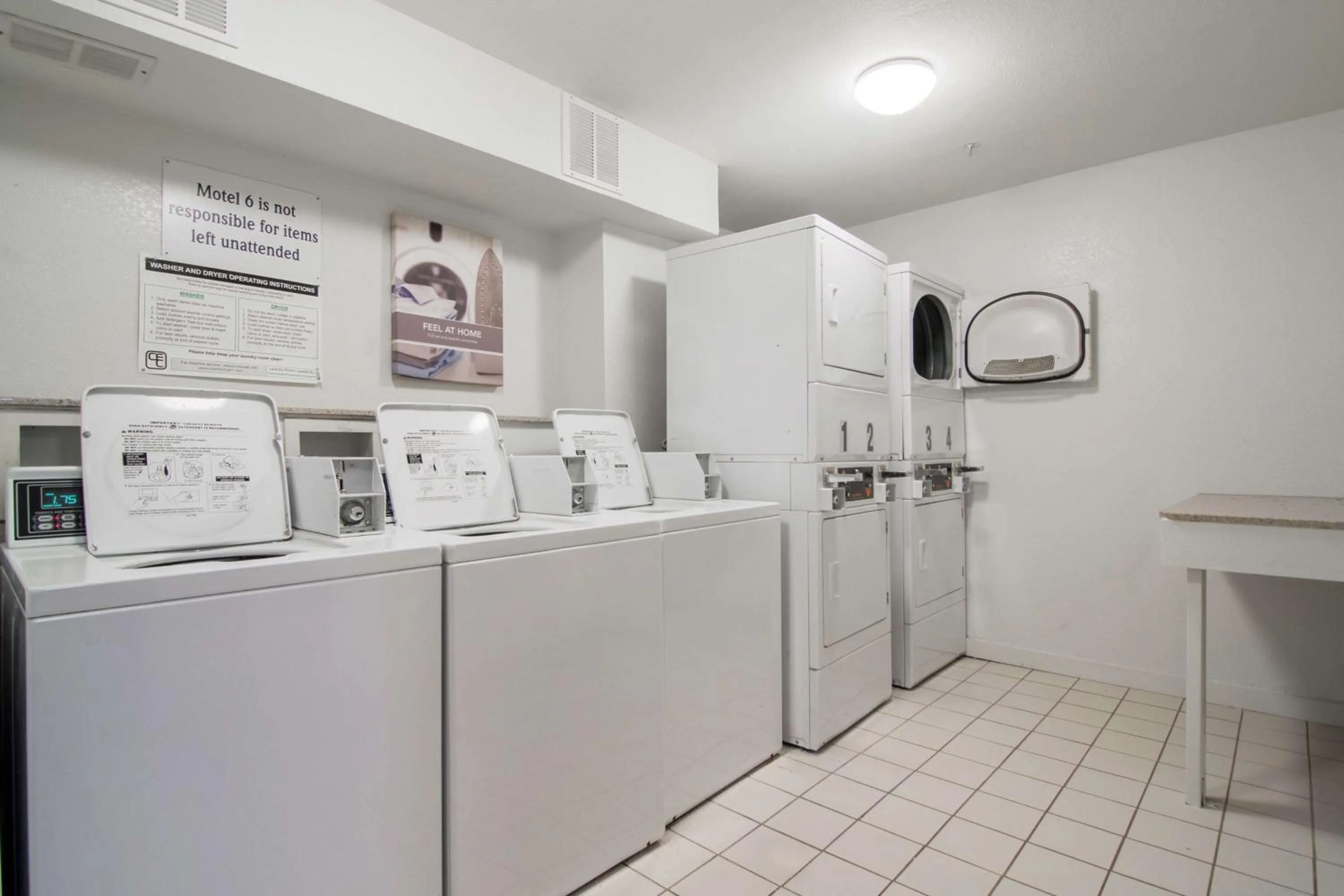 Queen Room with Two Queen Beds - Disability Access - Non-Smoking in Studio 6-Plano, TX - Dallas - Plano Medical Center