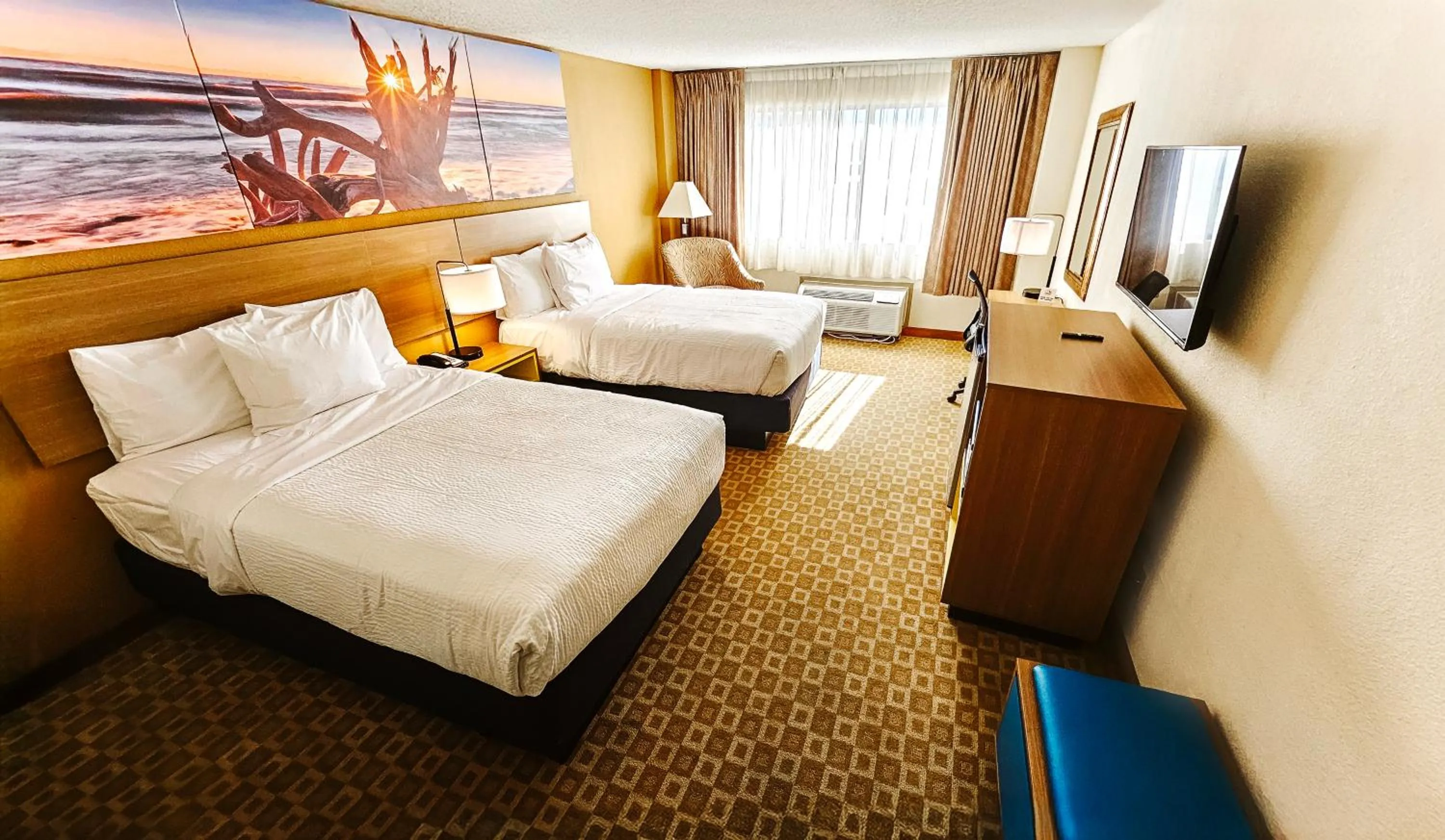 Deluxe Double Room with Two Double Beds - Non-Smoking in Days Inn by Wyndham Sherman