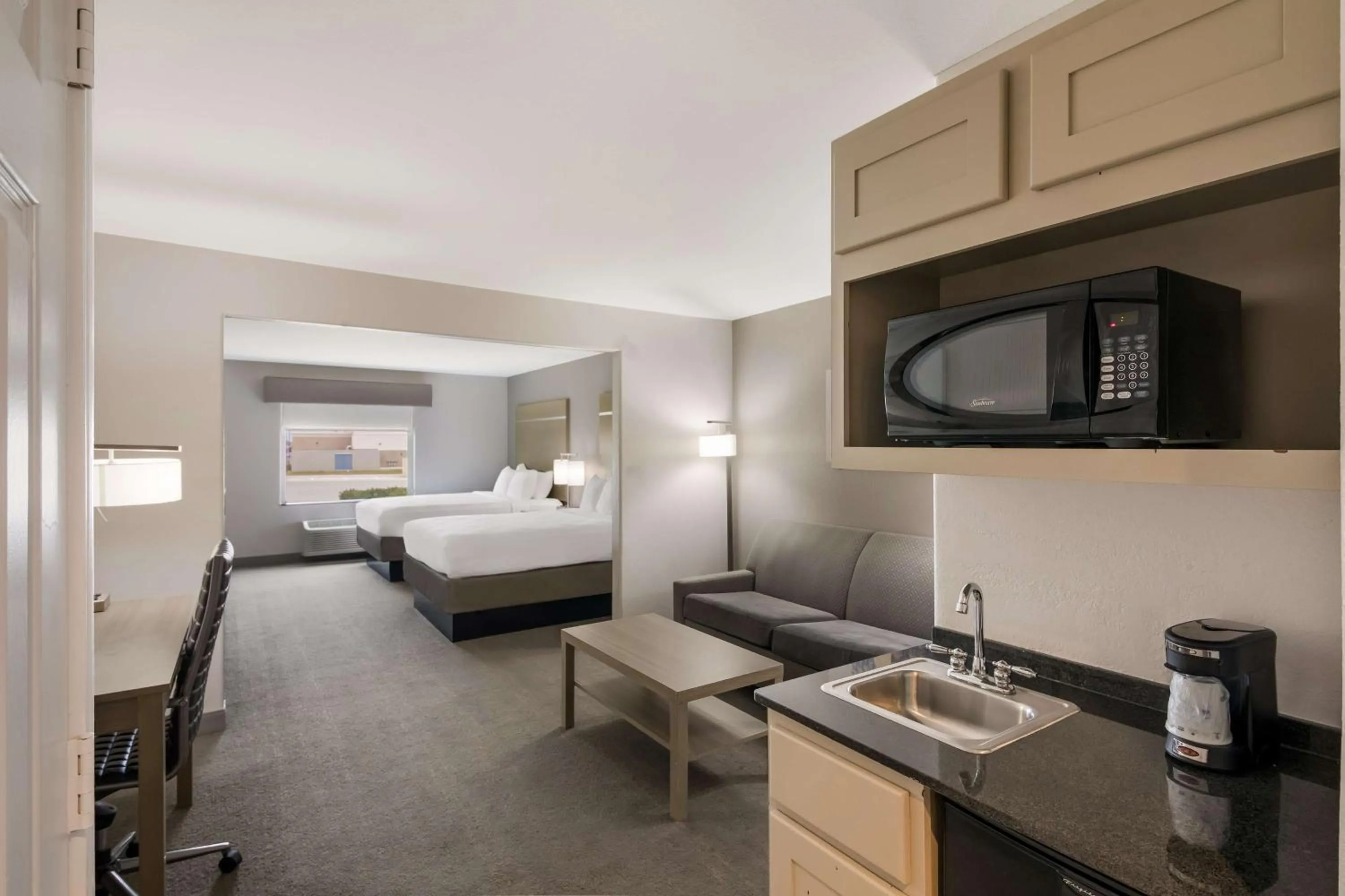 Queen Room with Two Queen Beds - Non-Smoking in Best Western Plus Killeen - Fort Cavazos Hotel & Suites