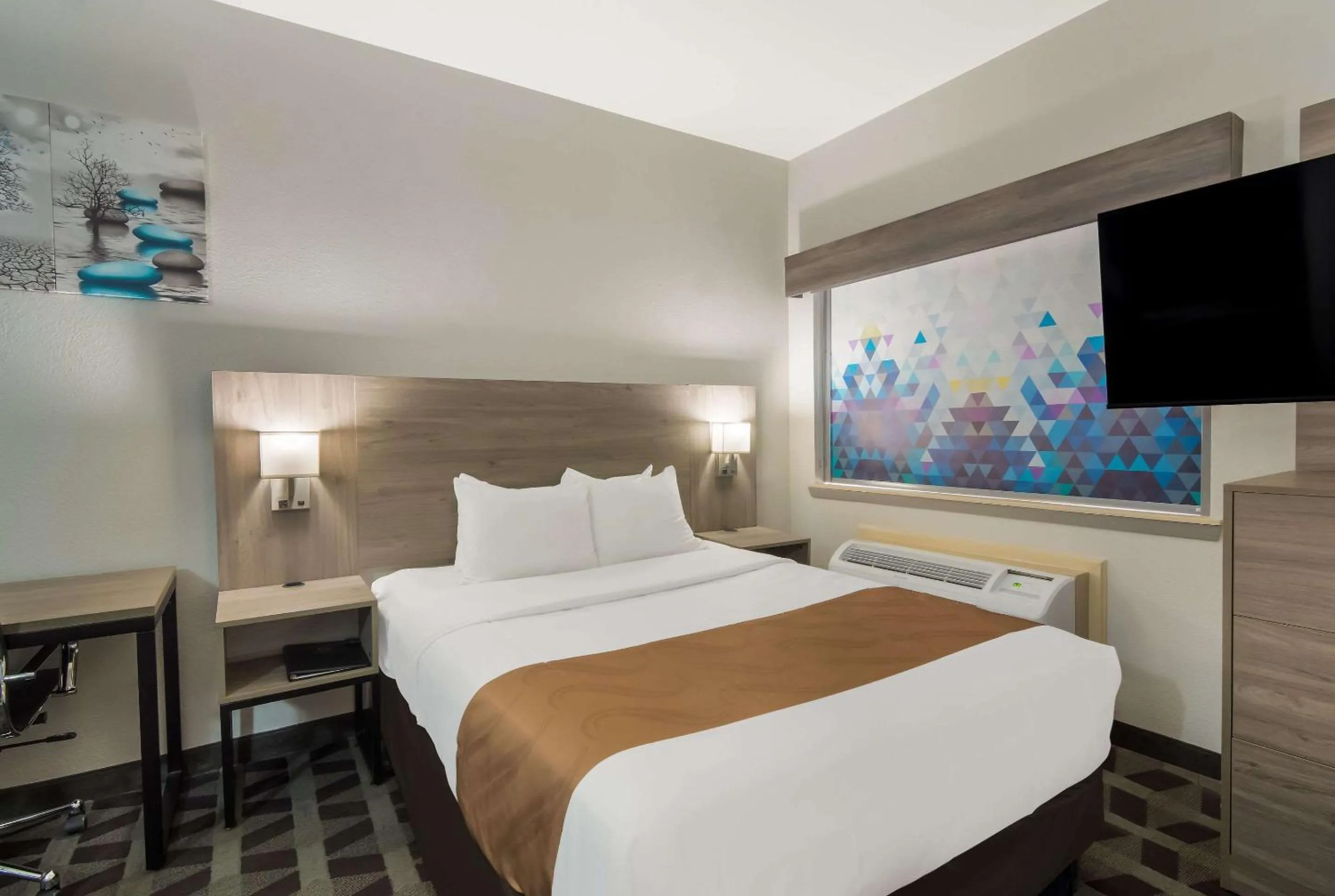 Queen Room with Two Queen Beds - Non-Smoking in Quality Inn & Suites Waco North