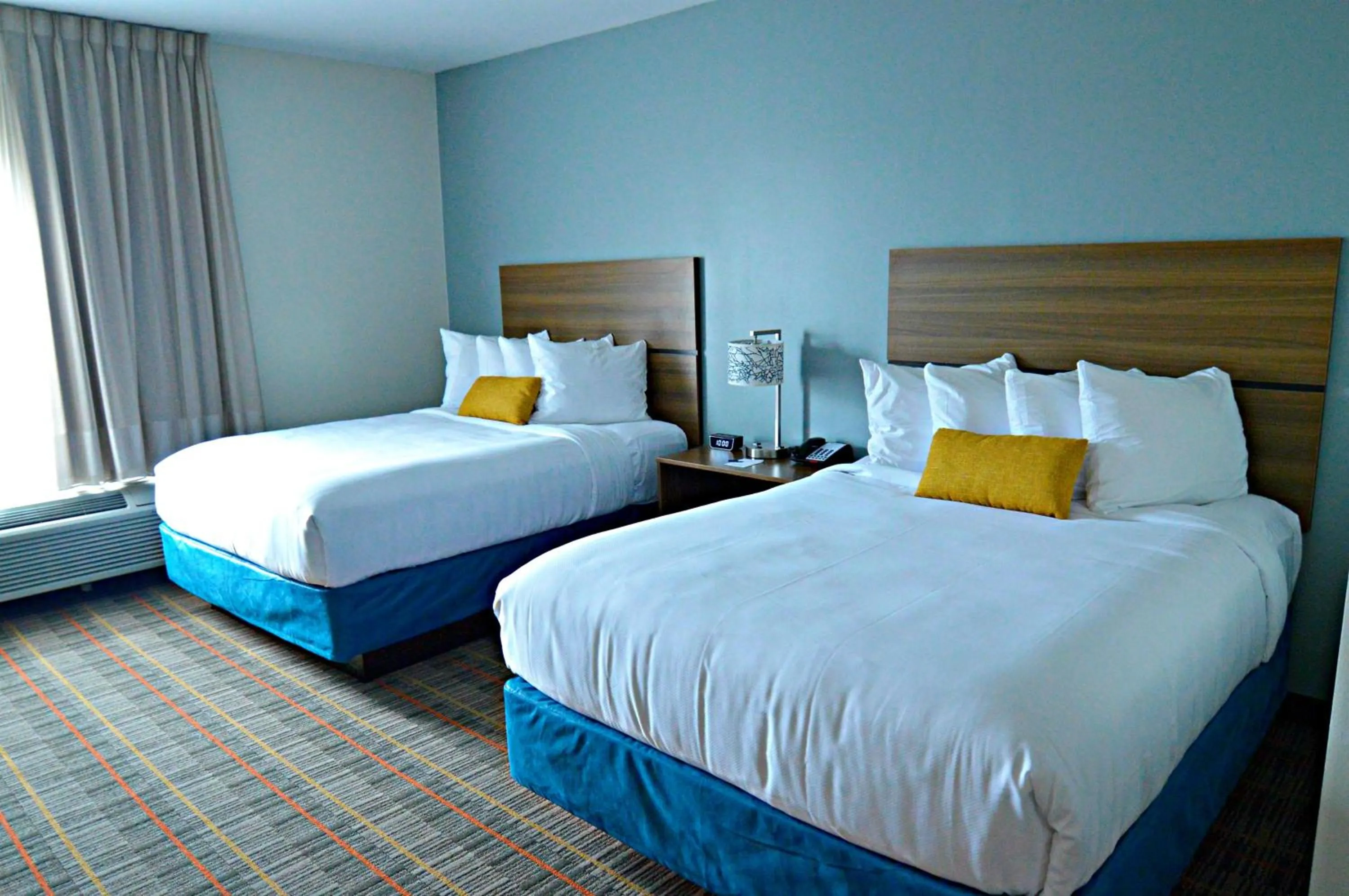 Queen Room with Two Queen Beds and Kitchenette - Non-Smoking in Best Western Ingleside Inn & Suites