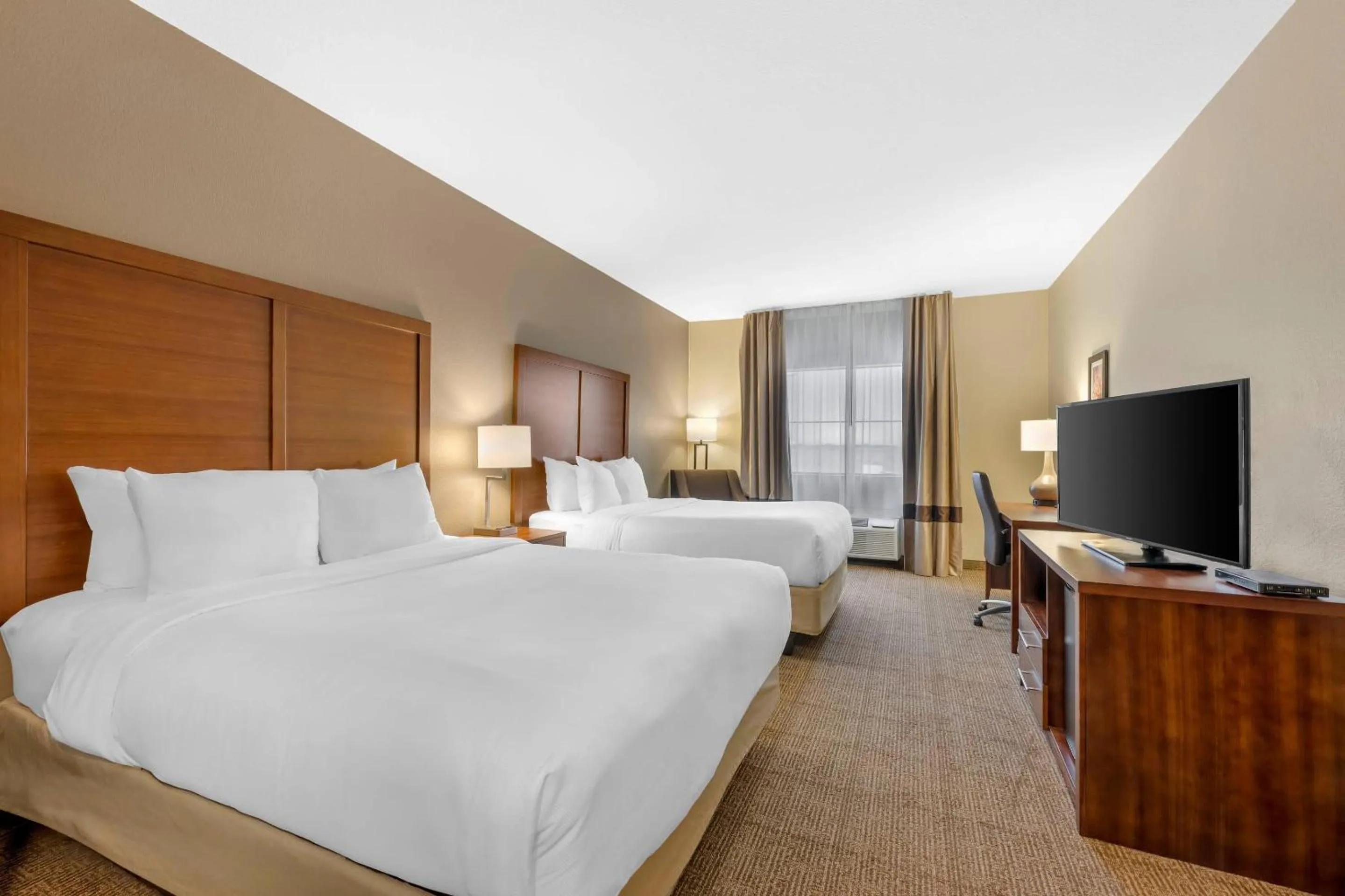 Queen Room with Two Queen Beds - Non-Smoking in Comfort Inn I-20 Midland Stanton