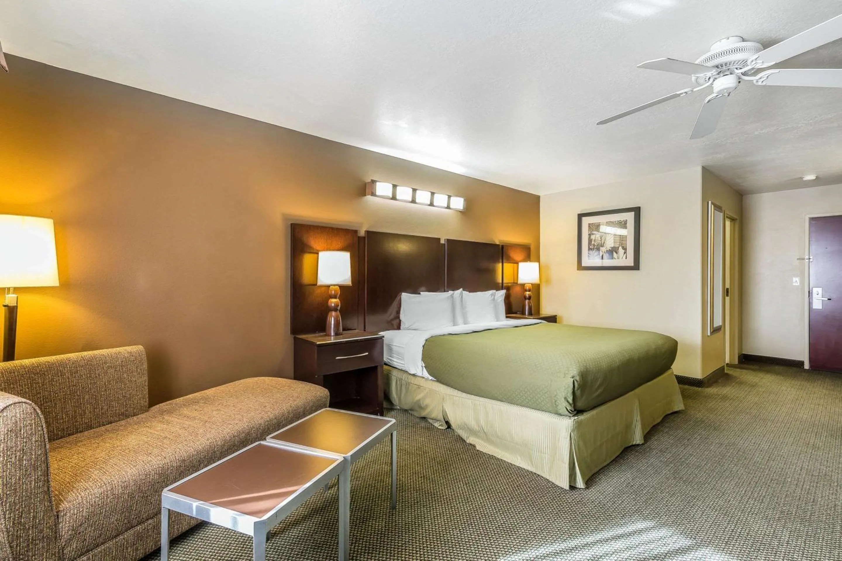 King Room - Non-Smoking in Quality Inn Washington - St George North