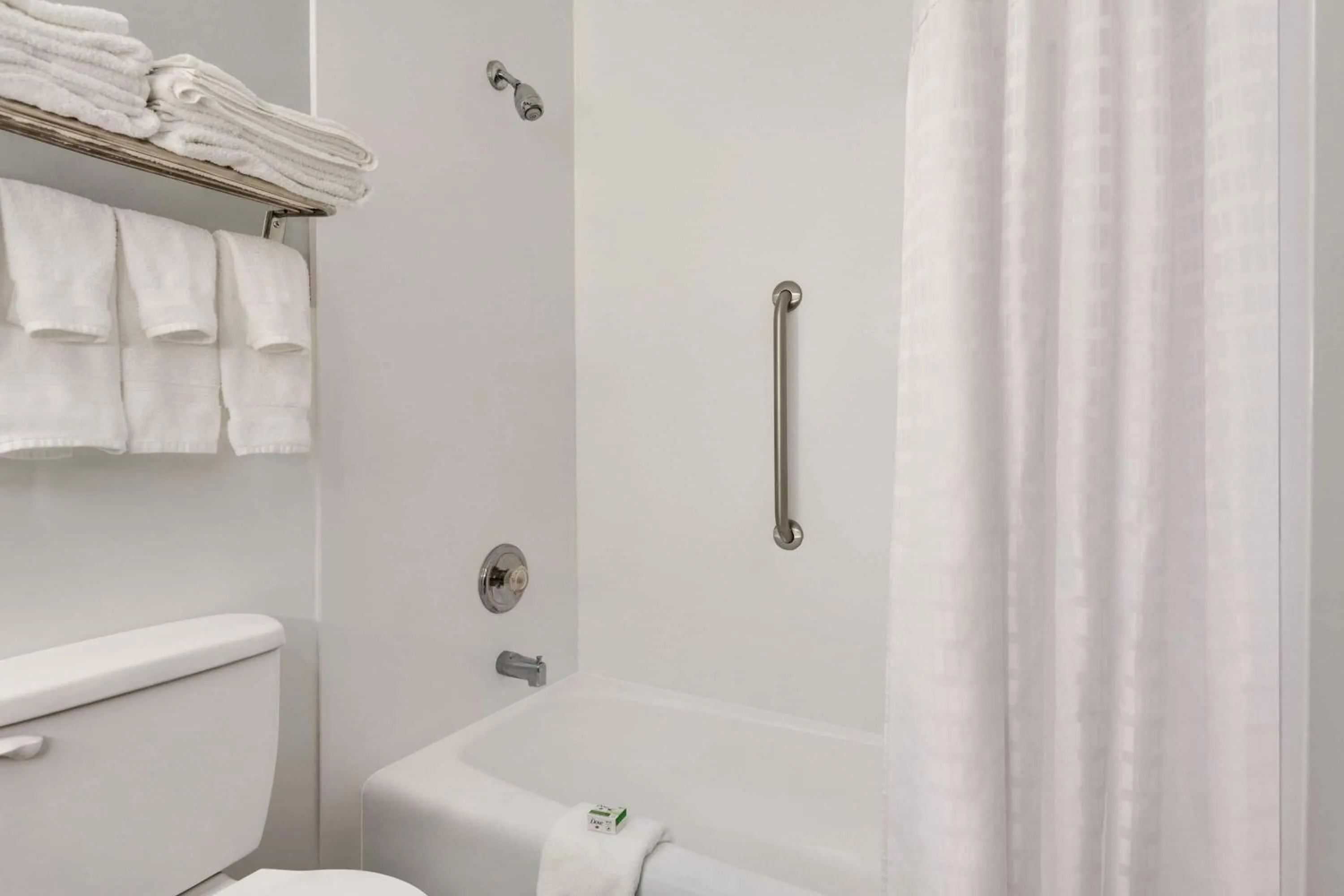 Deluxe Double Room with Two Double Beds - Disability Access - Non-Smoking in Baymont by Wyndham Salem Roanoke Area