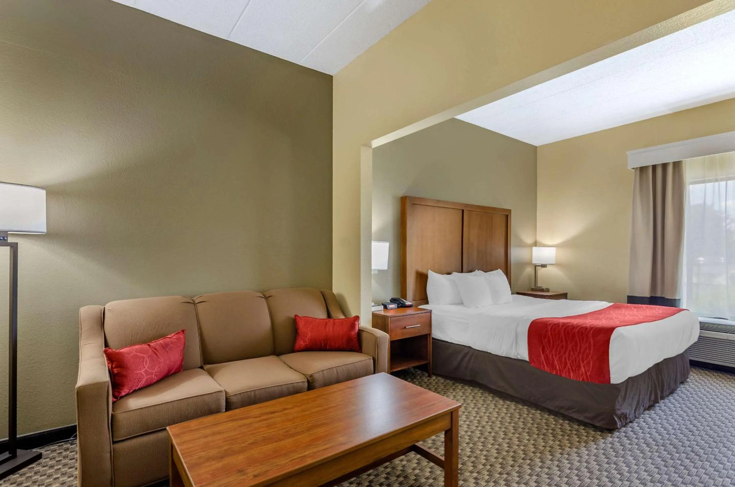 King Room - Non-Smoking in Comfort Inn