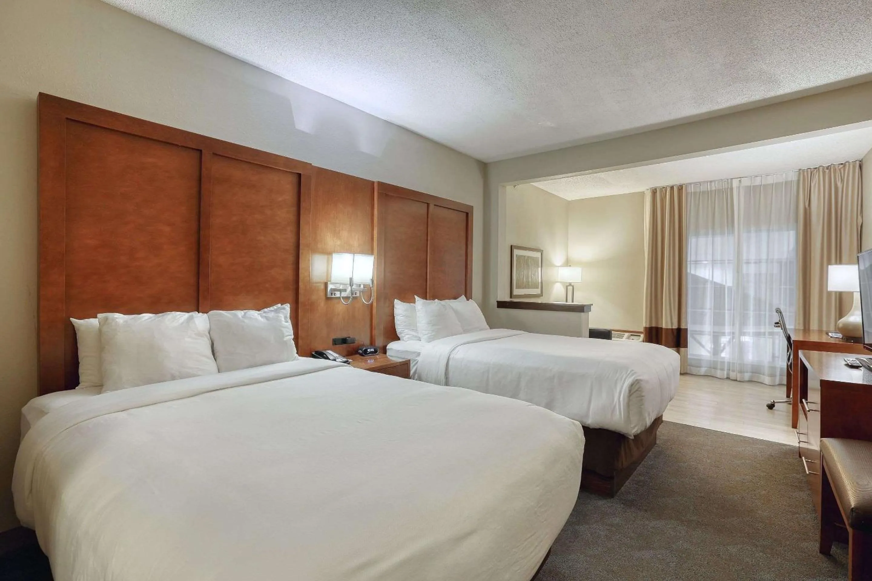  Double Suite with Two Double Beds - Non-Smoking in Comfort Suites Appleton Airport