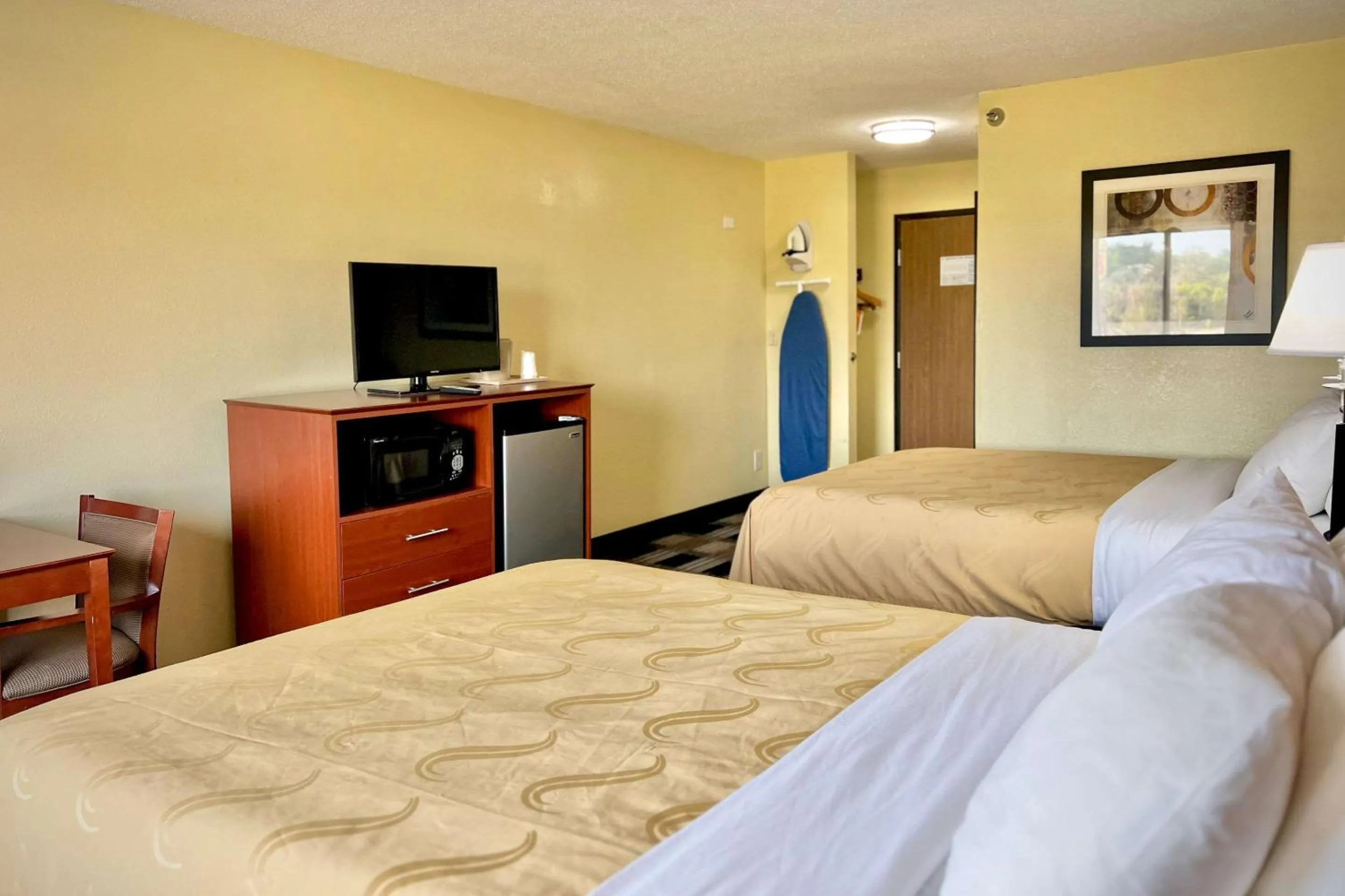 Queen Room with Two Queen Beds - Non-Smoking in Quality Inn & Suites Wisconsin Dells Downtown - Waterparks Area