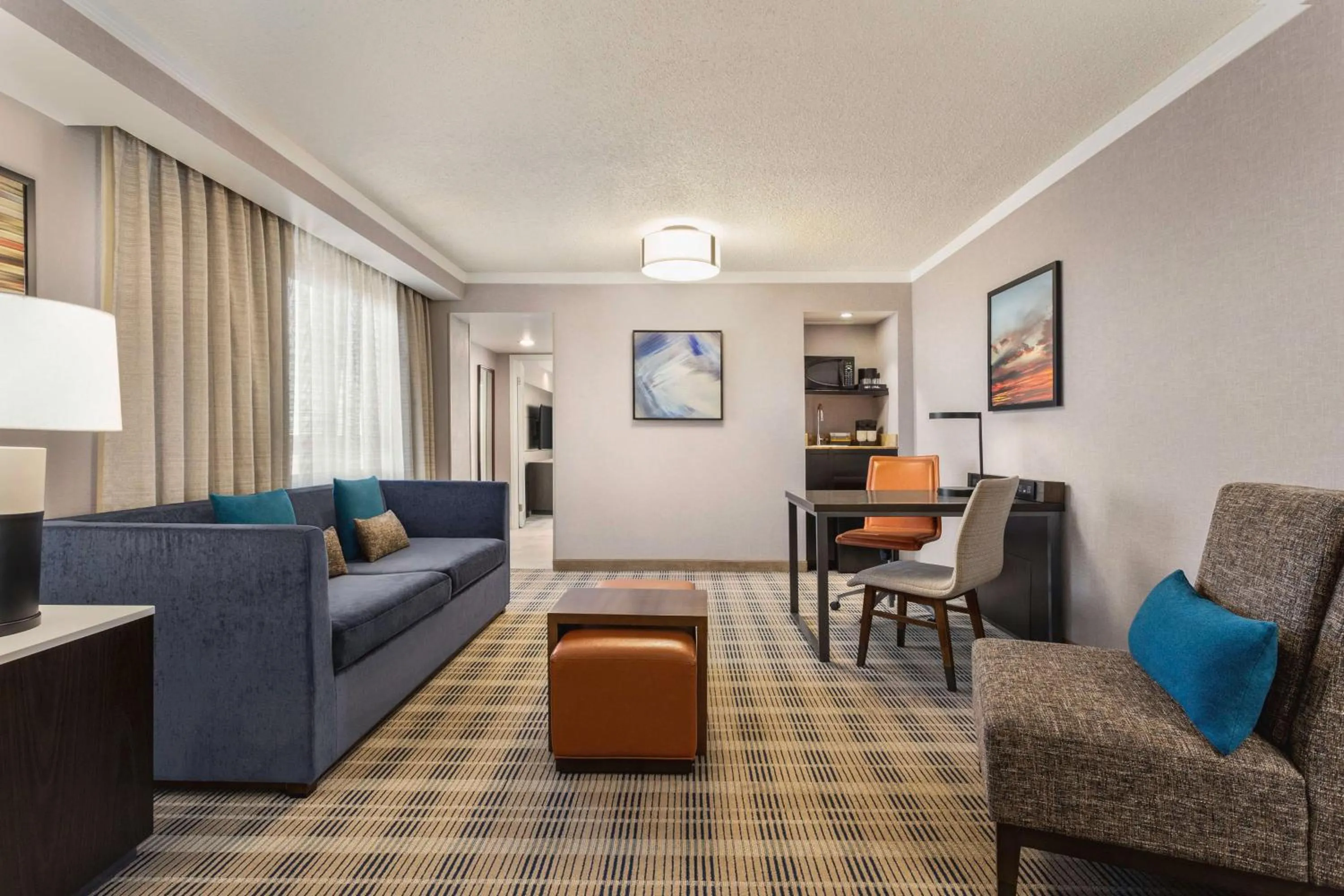 Non-Smoking Family Suite in Embassy Suites by Hilton Kansas City Overland Park