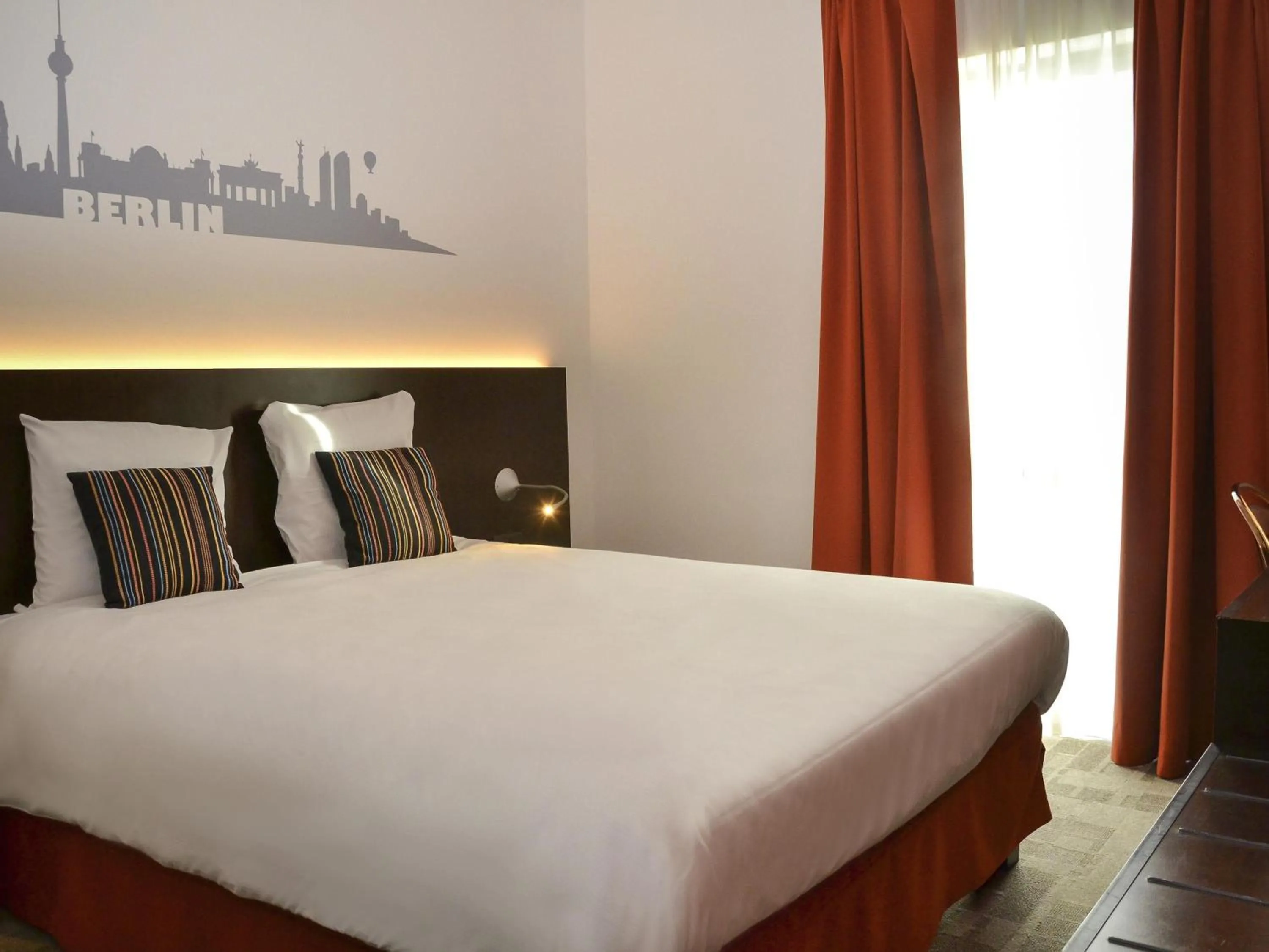 Superior Double Room - single occupancy in Ibis Styles La Louvière