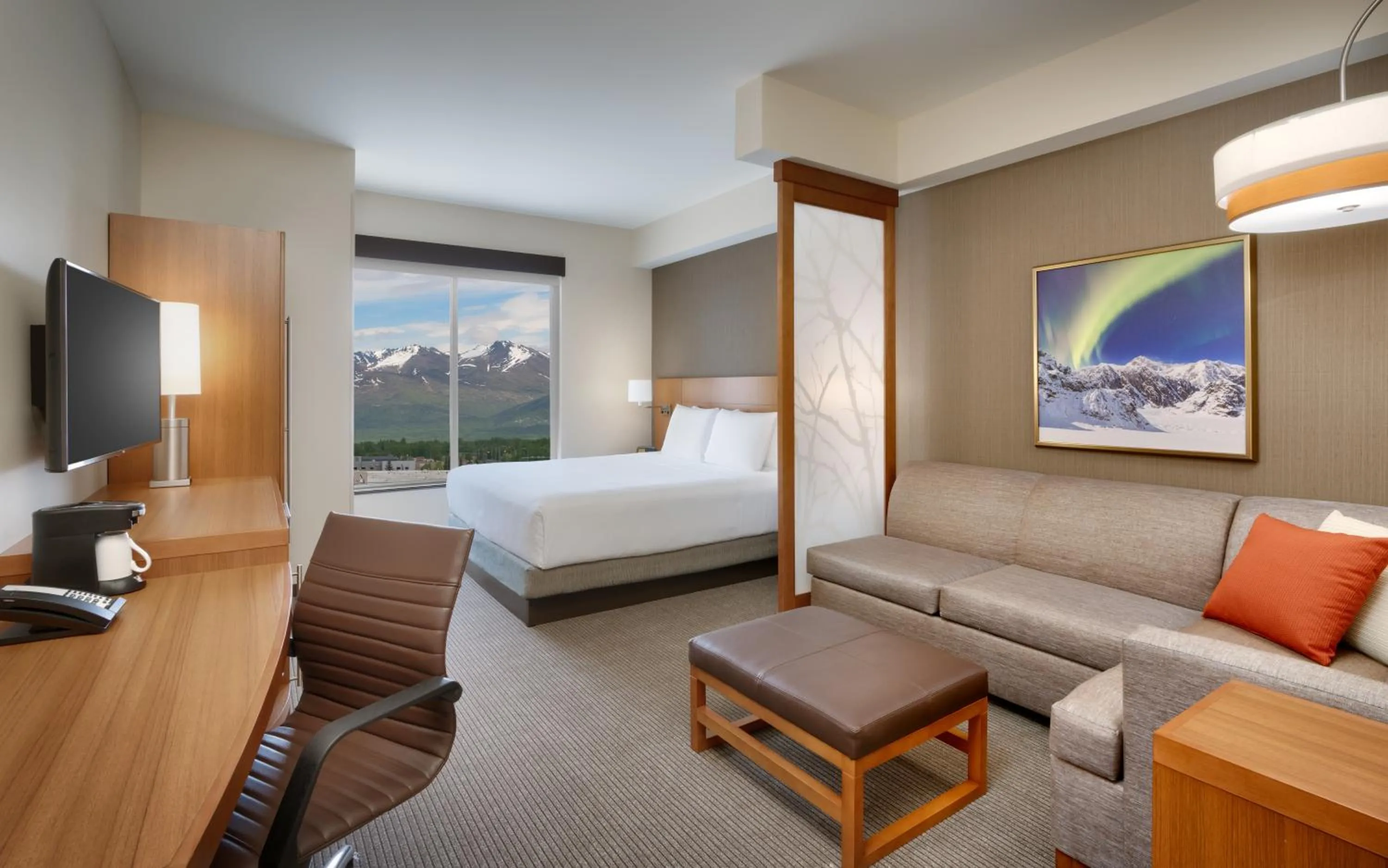 King Room with Sofa Bed in Hyatt Place Anchorage-Midtown