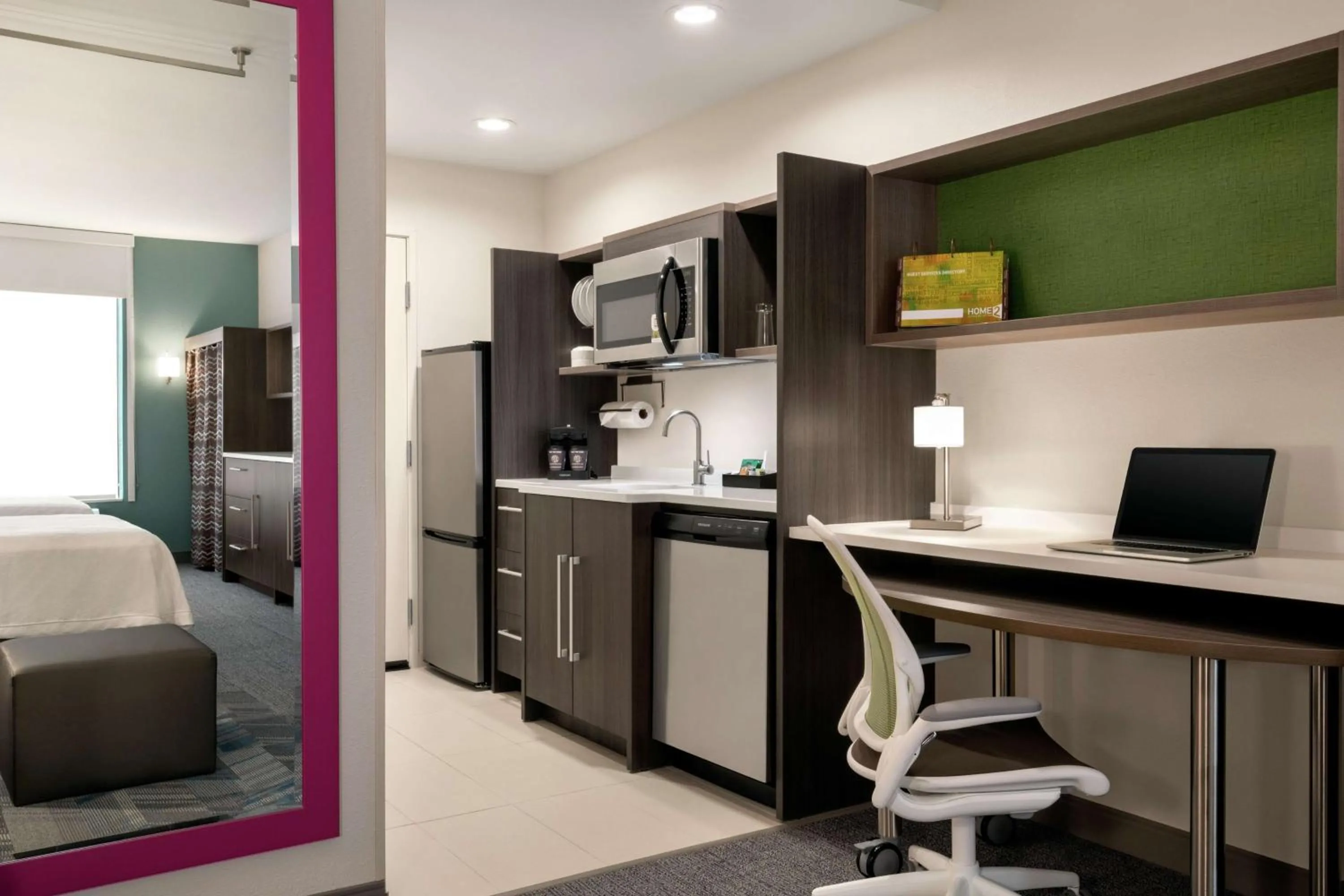 Queen Studio with Two Queen Beds - Non-Smoking in Home2 Suites By Hilton Houston-Pearland, Tx