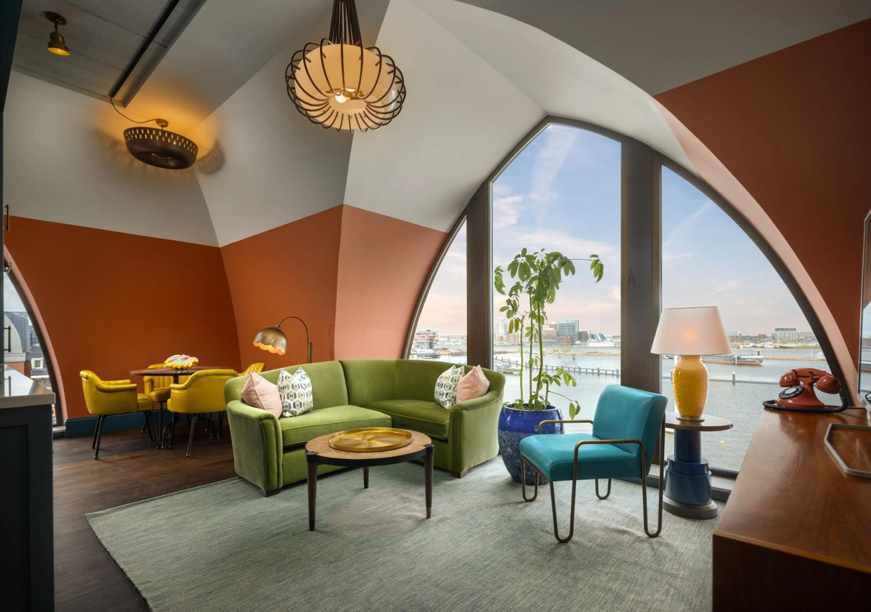 Family Suite in The July - Boat & Co