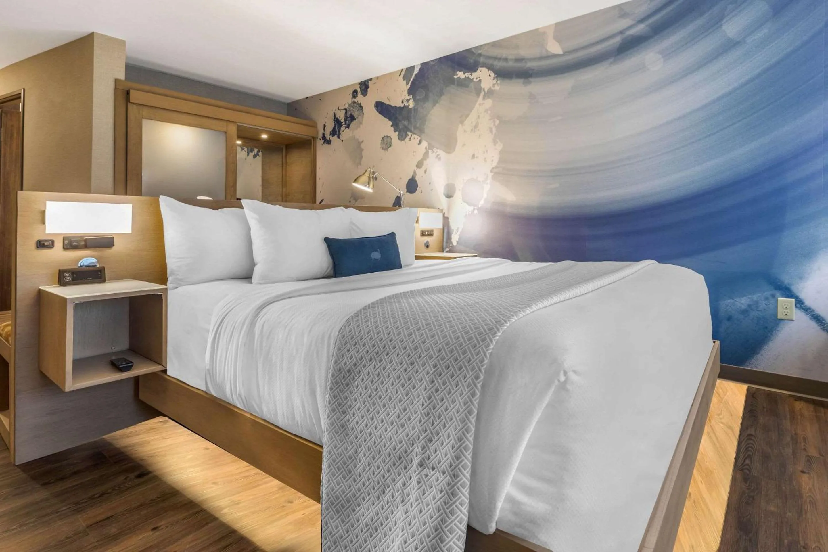 King Room - Non-Smoking in Cambria Hotel Milwaukee Downtown