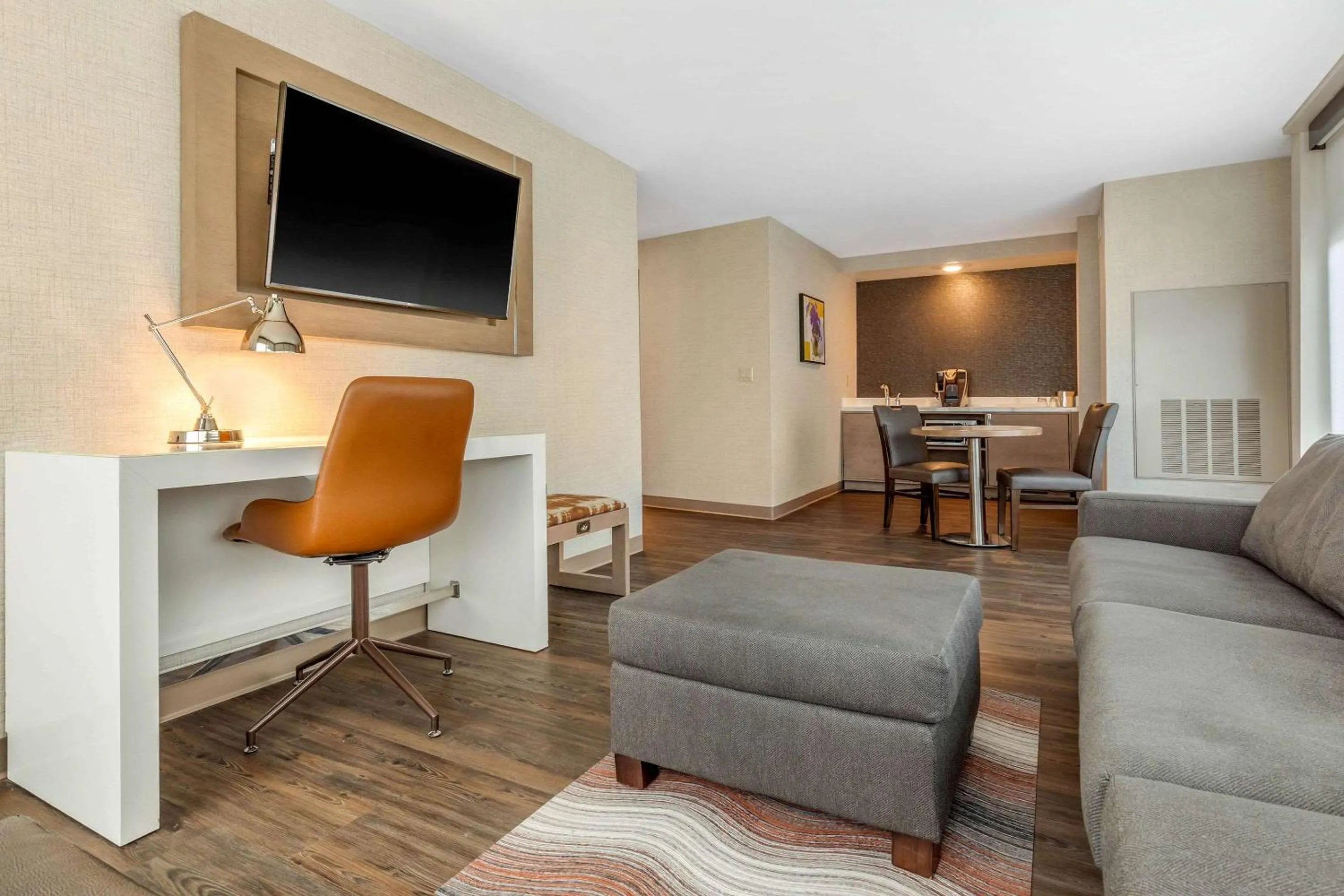 King Suite - Accessible/Non-Smoking in Cambria Hotel Milwaukee Downtown