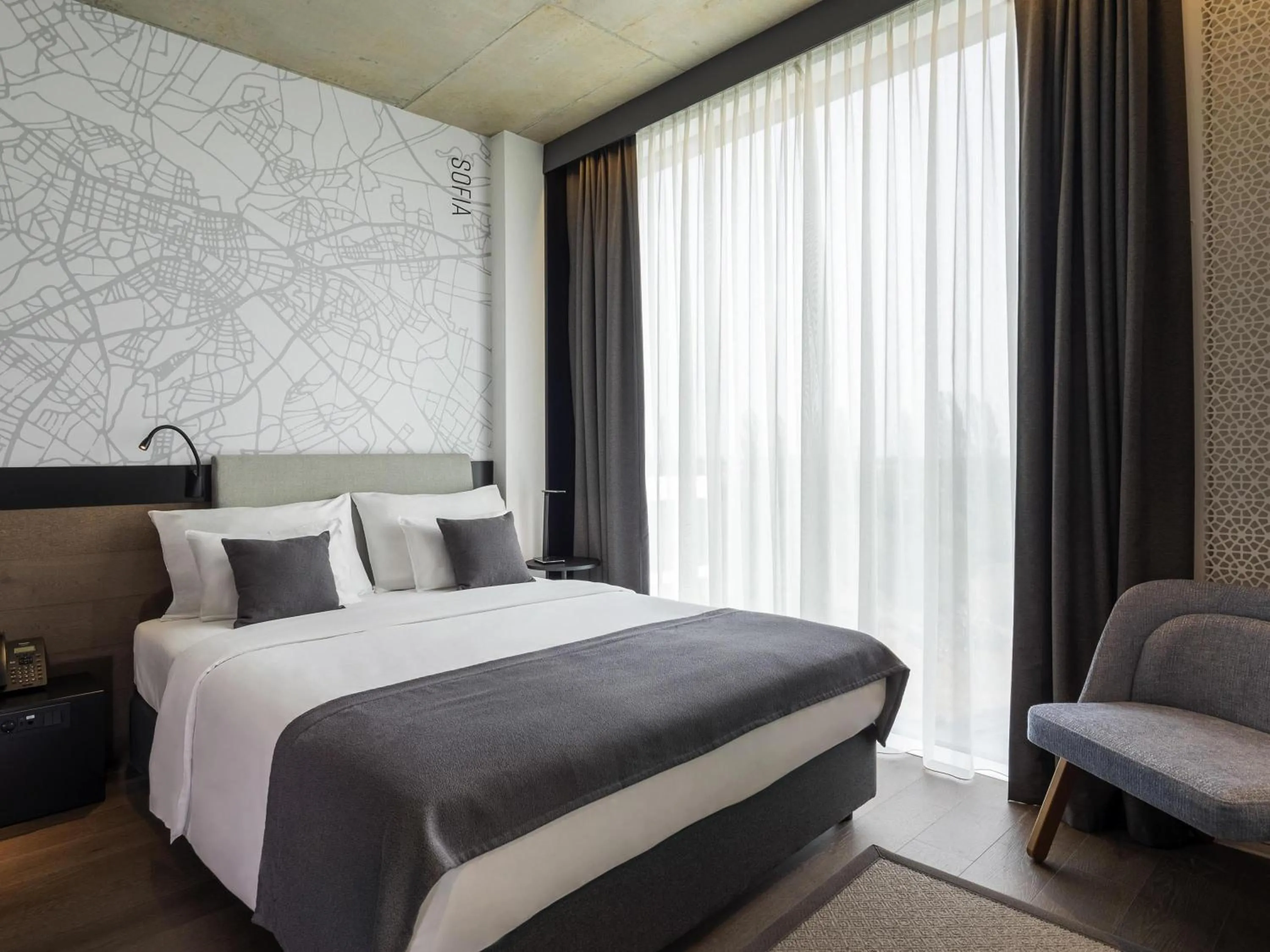 Superior Room with Queen or Twin Beds in Mövenpick Zagreb