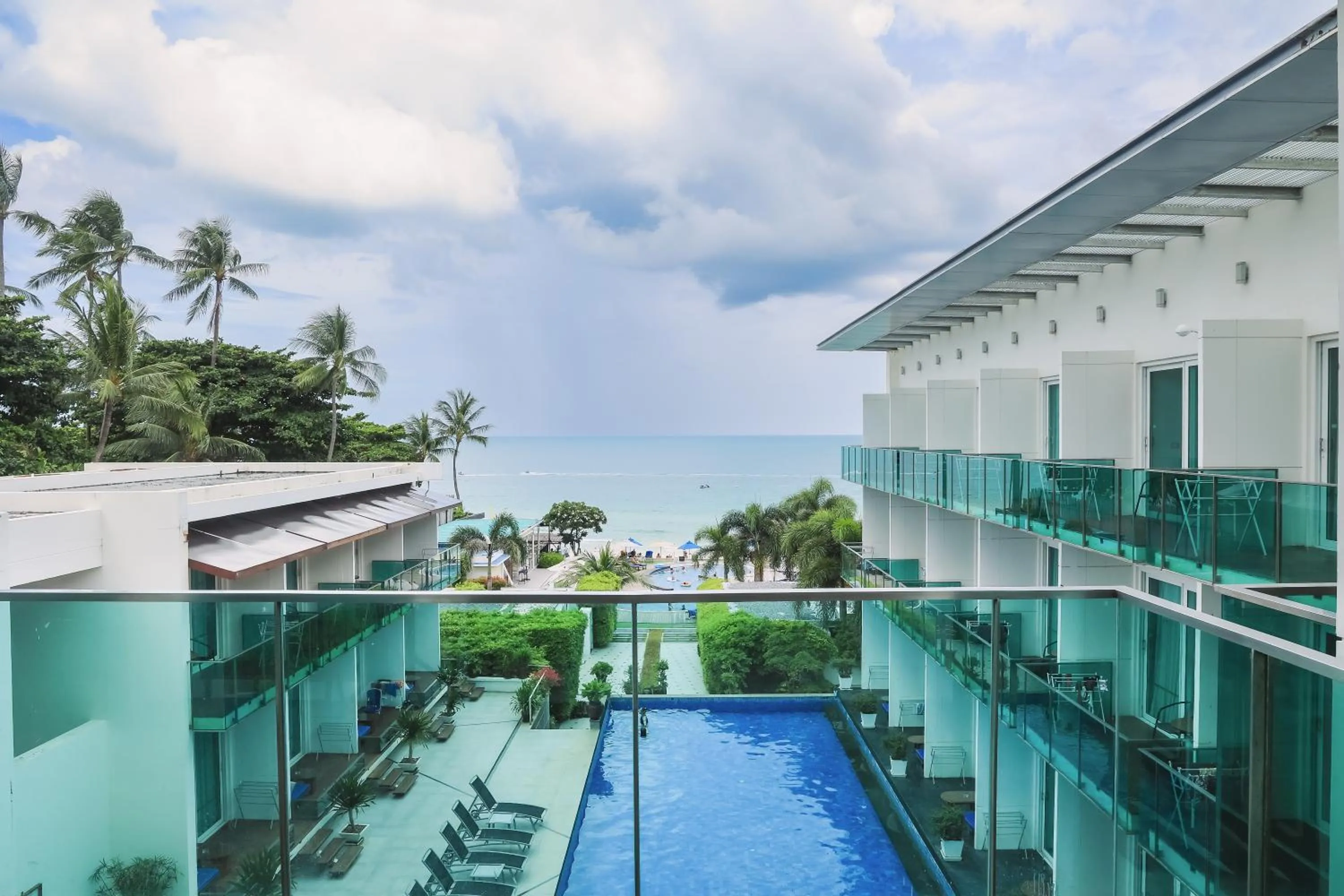 Luxury Sea View in KC Beach Club & Pool Villas