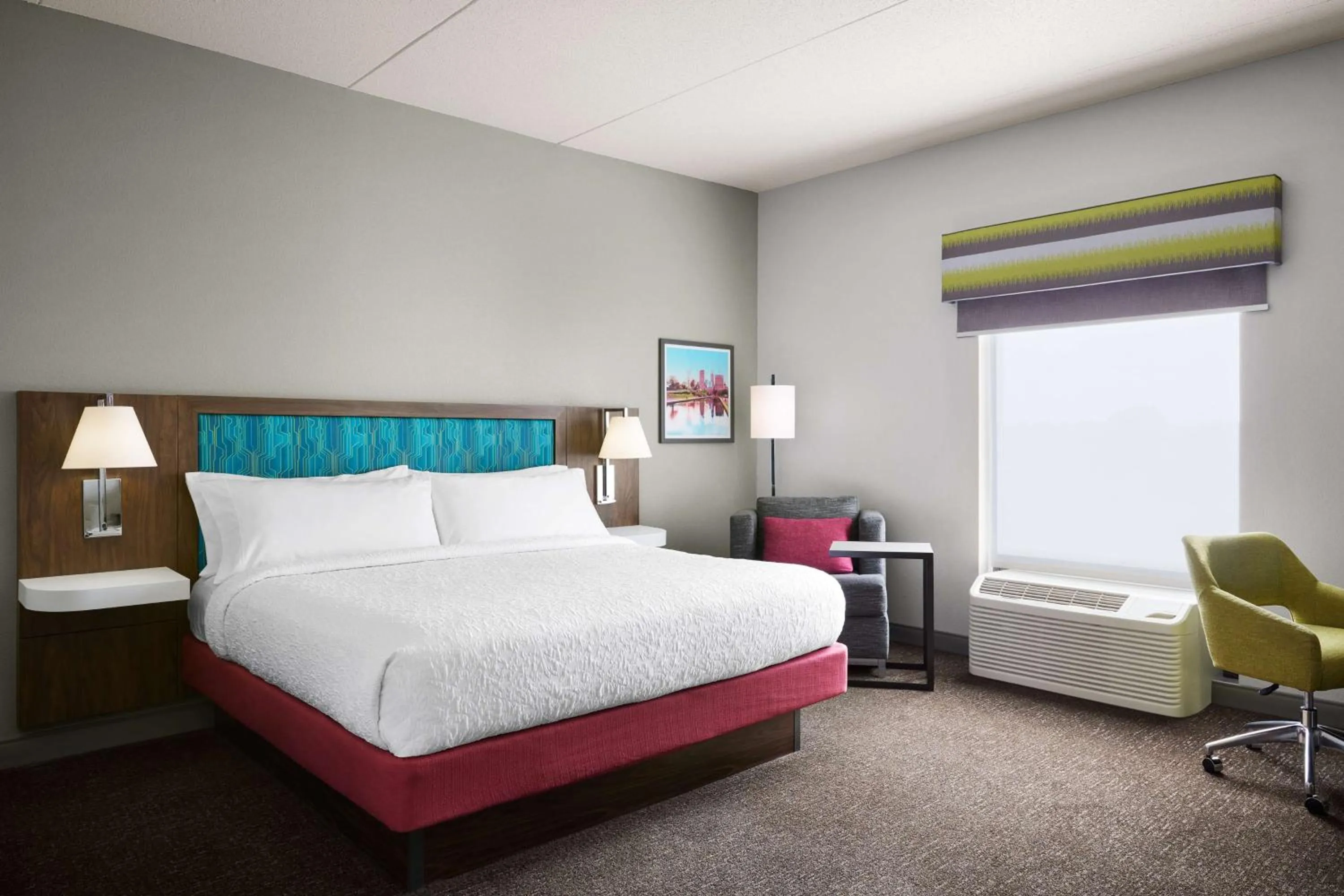 King Room with Accessible Tub - Mobility and Hearing Access/Non-Smoking in Hampton Inn Indianapolis Northwest - Park 100