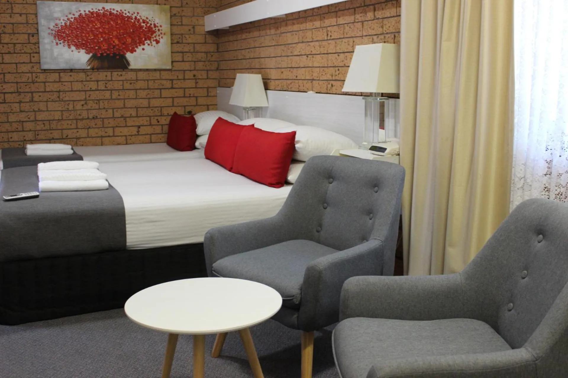 Executive Twin Suite in Golden Harvest Motor Inn Moree