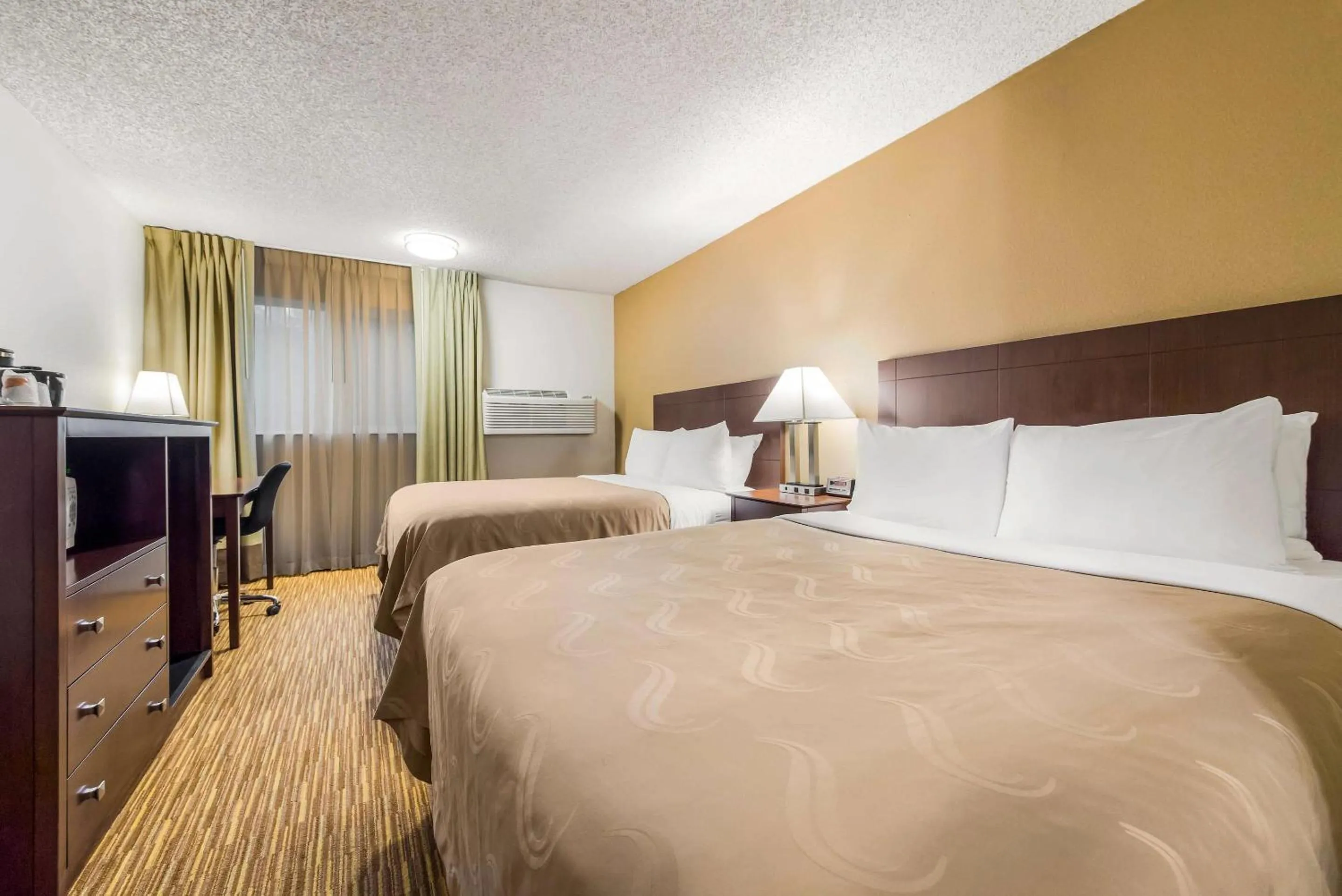 Queen Room with Two Queen Beds - Disability Access/Non-Smoking in Quality Inn & Suites Lacey Olympia