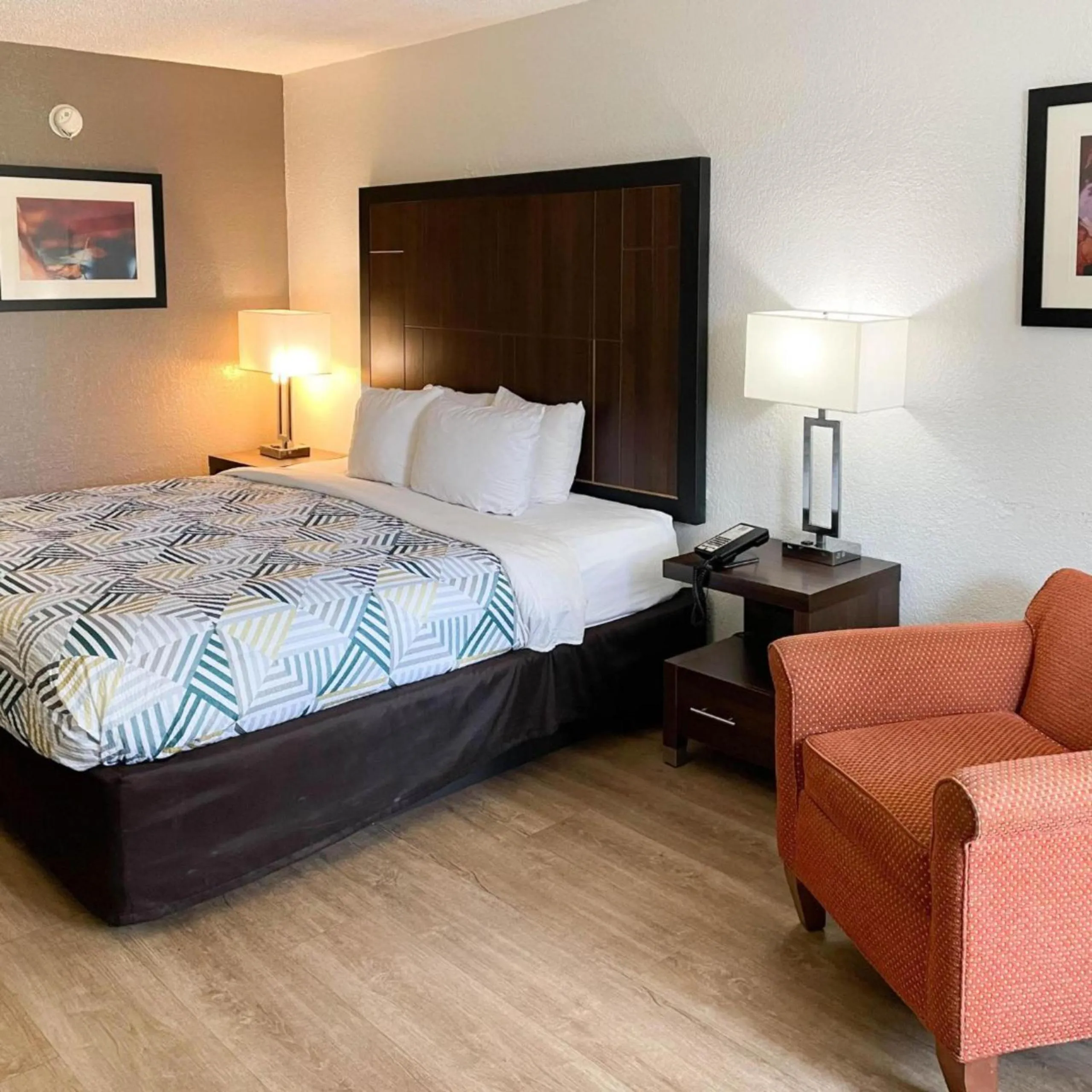 King Room - Smoking  in Motel 6 Opelika AL