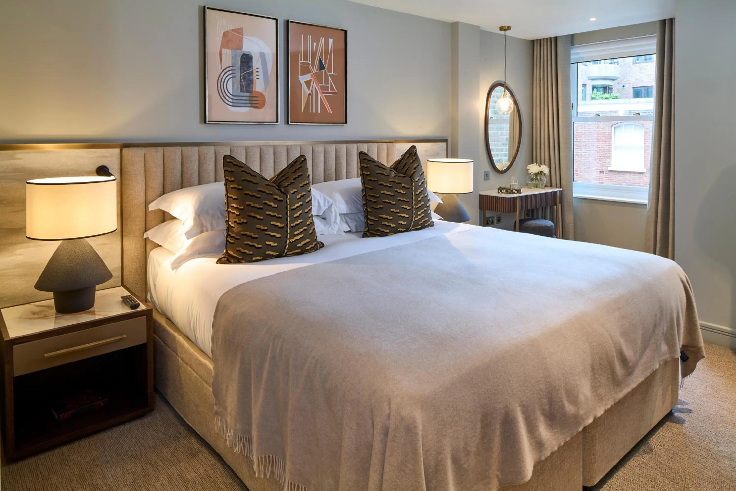 Deluxe One Bedroom Apartment with Sofa Bed in Cheval Phoenix House at Sloane Square