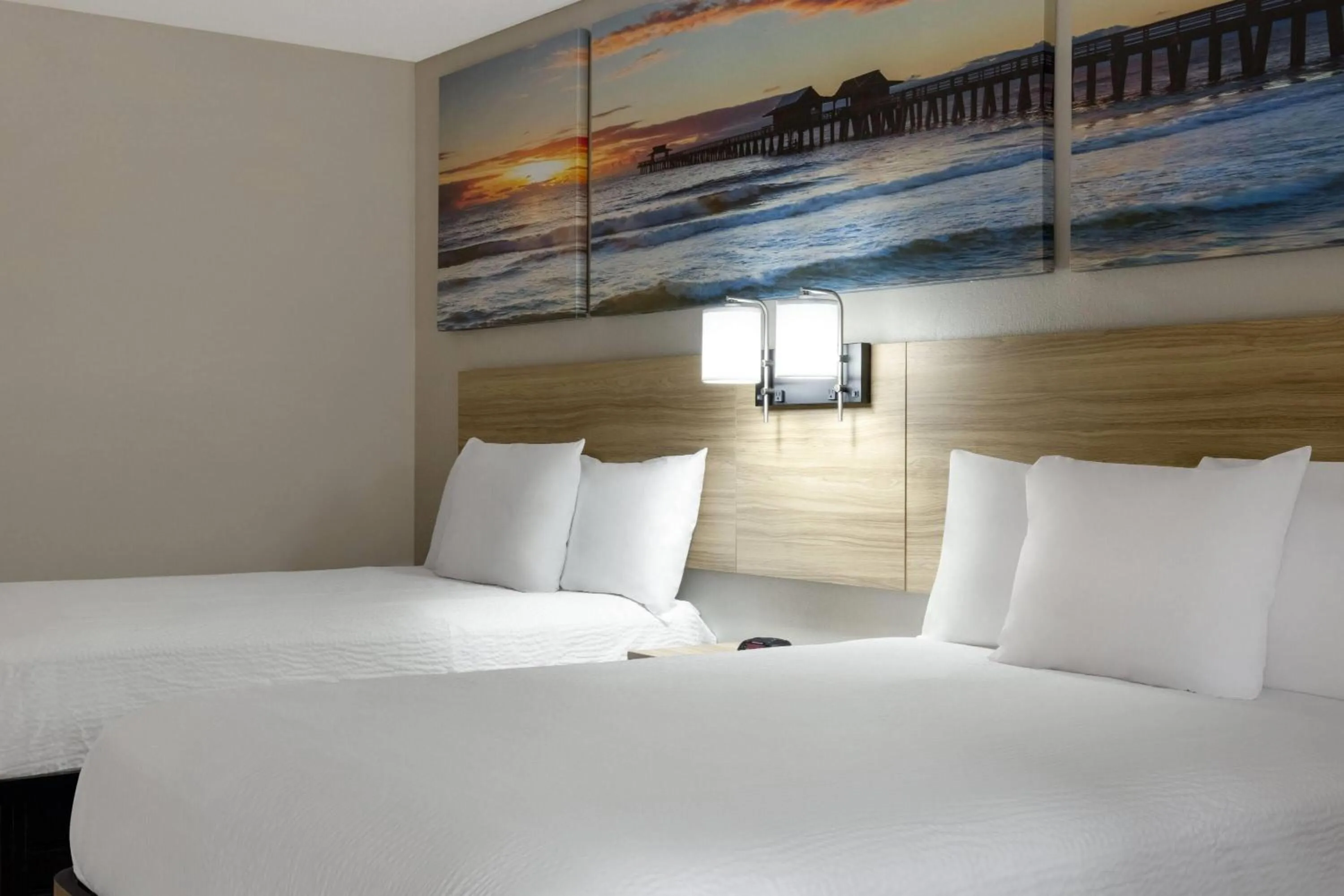 Queen Room with Two Queen Beds in Days Inn by Wyndham Blythewood North Columbia