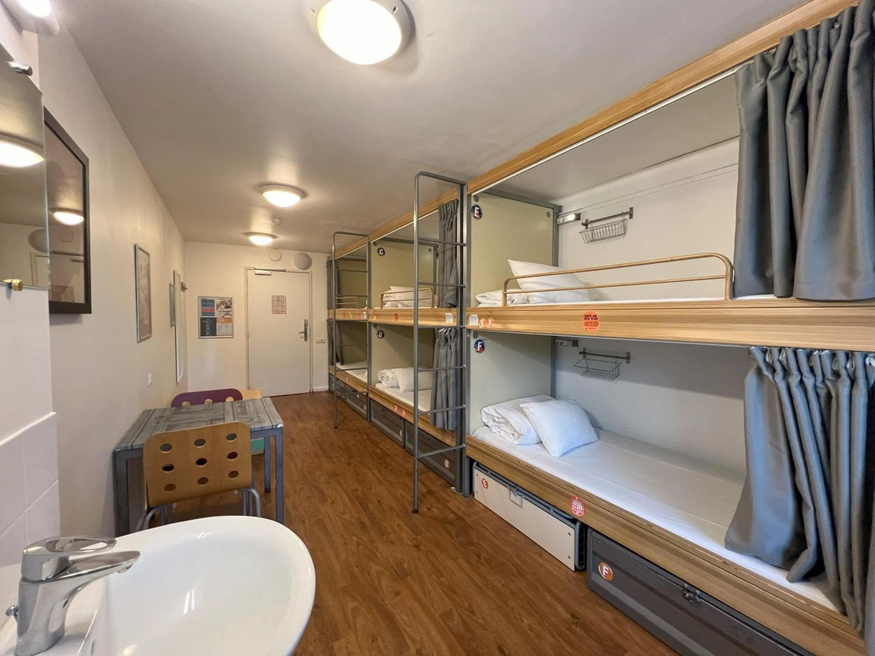 Bed in 12-Bed Dormitory Room in St Christopher's Inn Paris - Canal