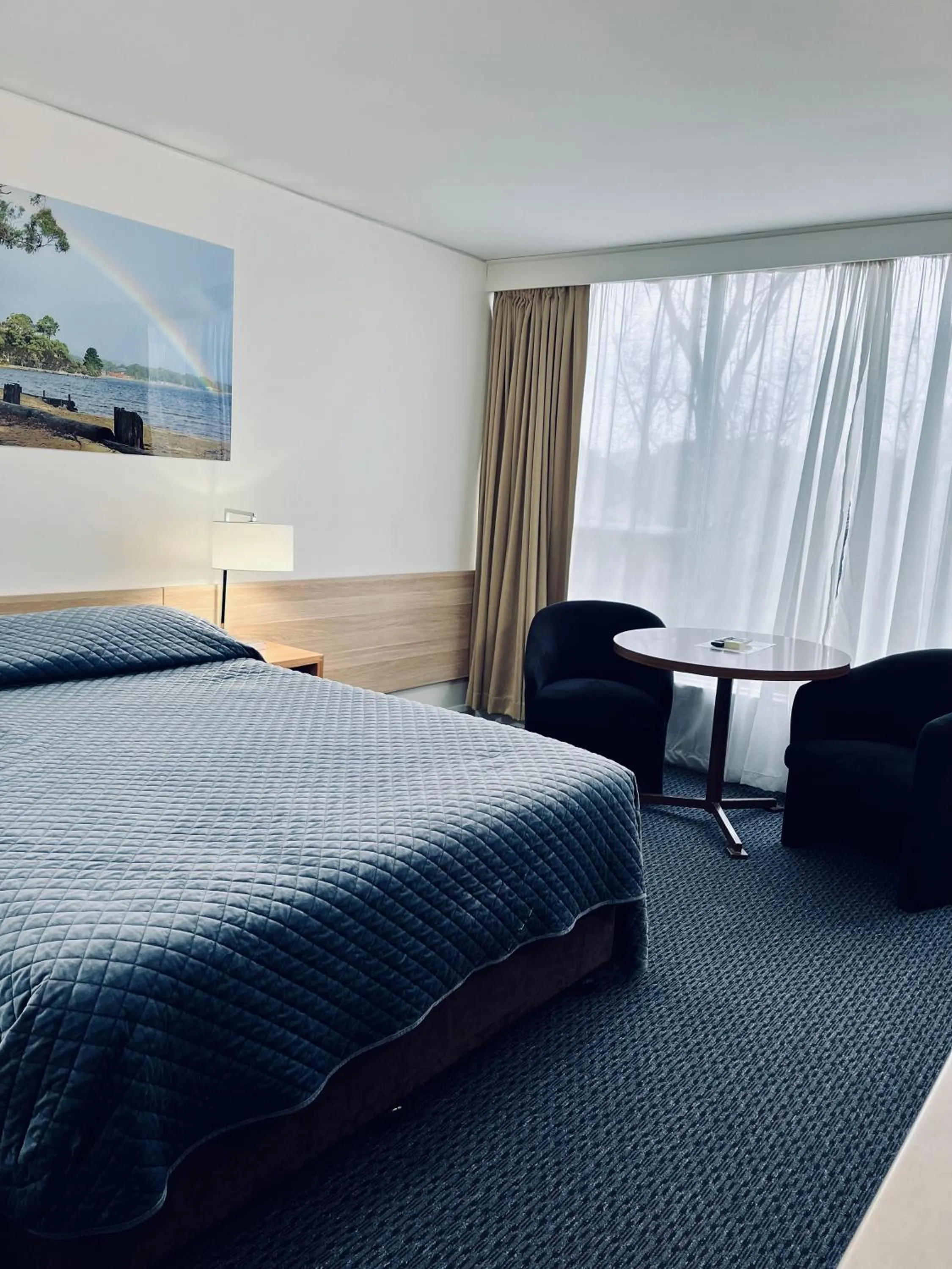 Queen Room in Heemskirk Motor Hotel