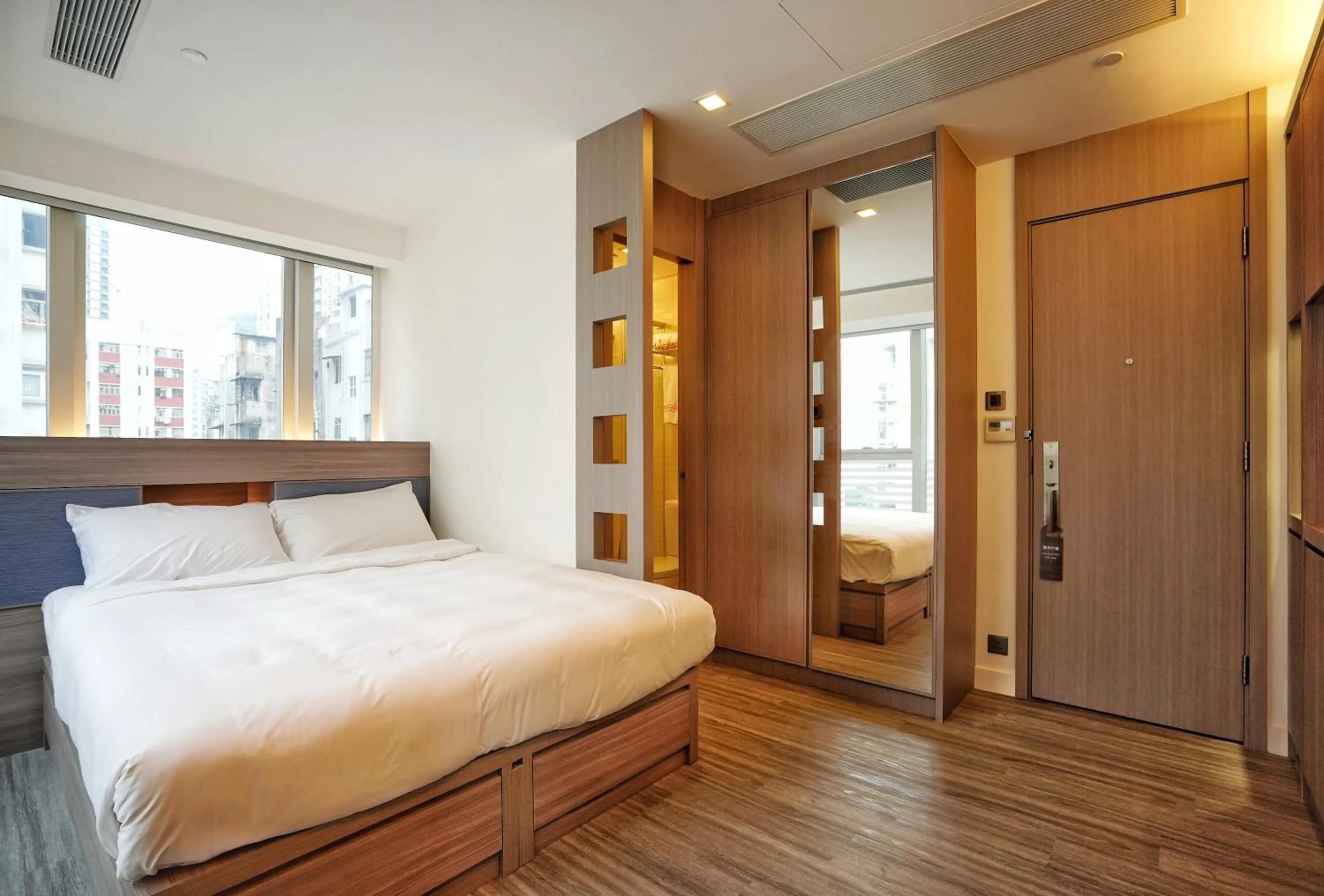 Deluxe Studio in Mia Casa Hotel