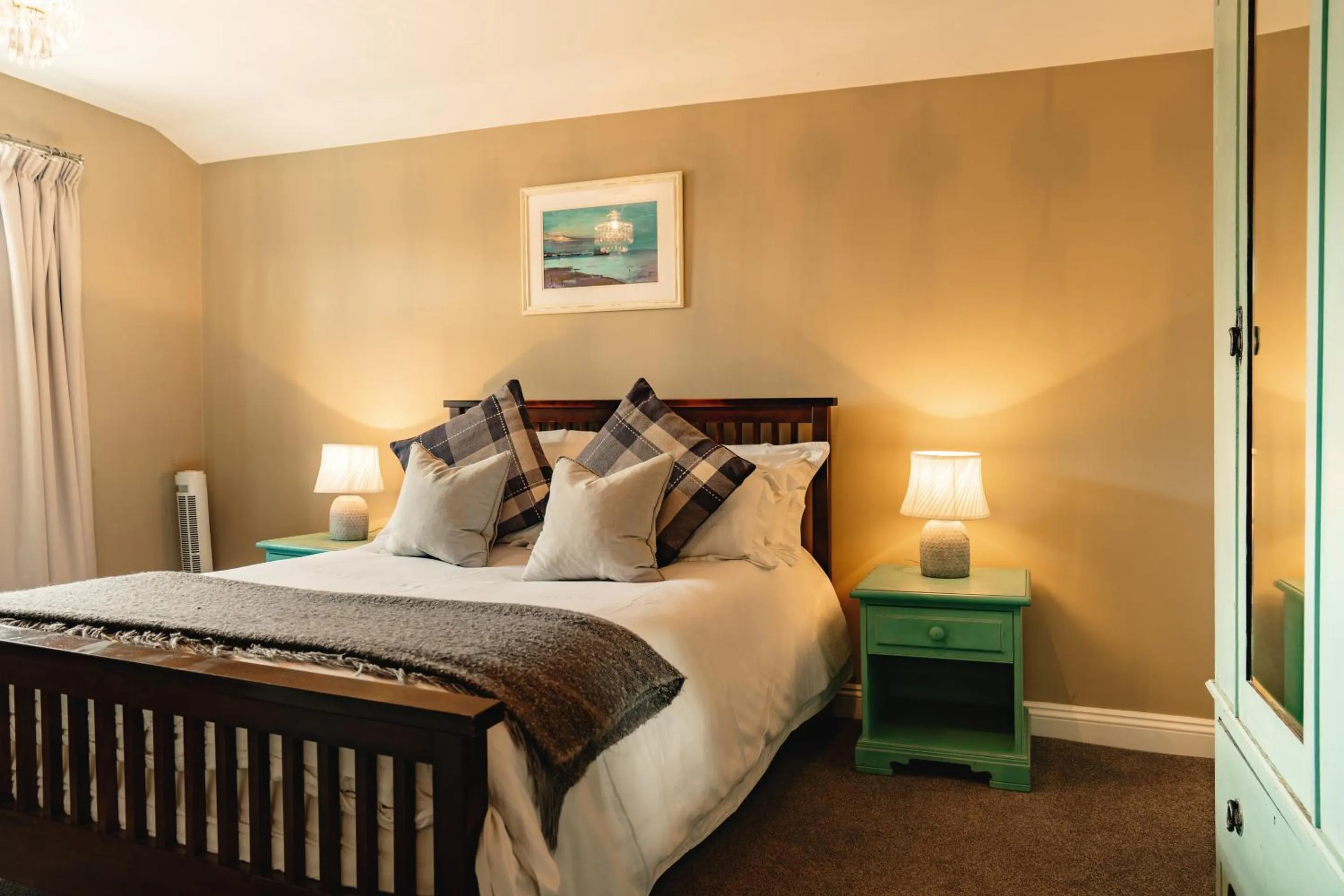 Deluxe Double Room in Wheatacre White Lion