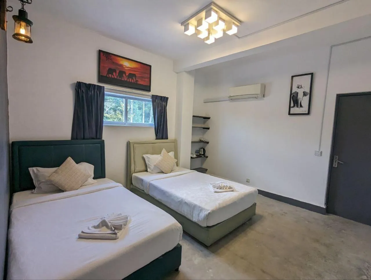 Deluxe Twin Room in Mittali Beach Hotel