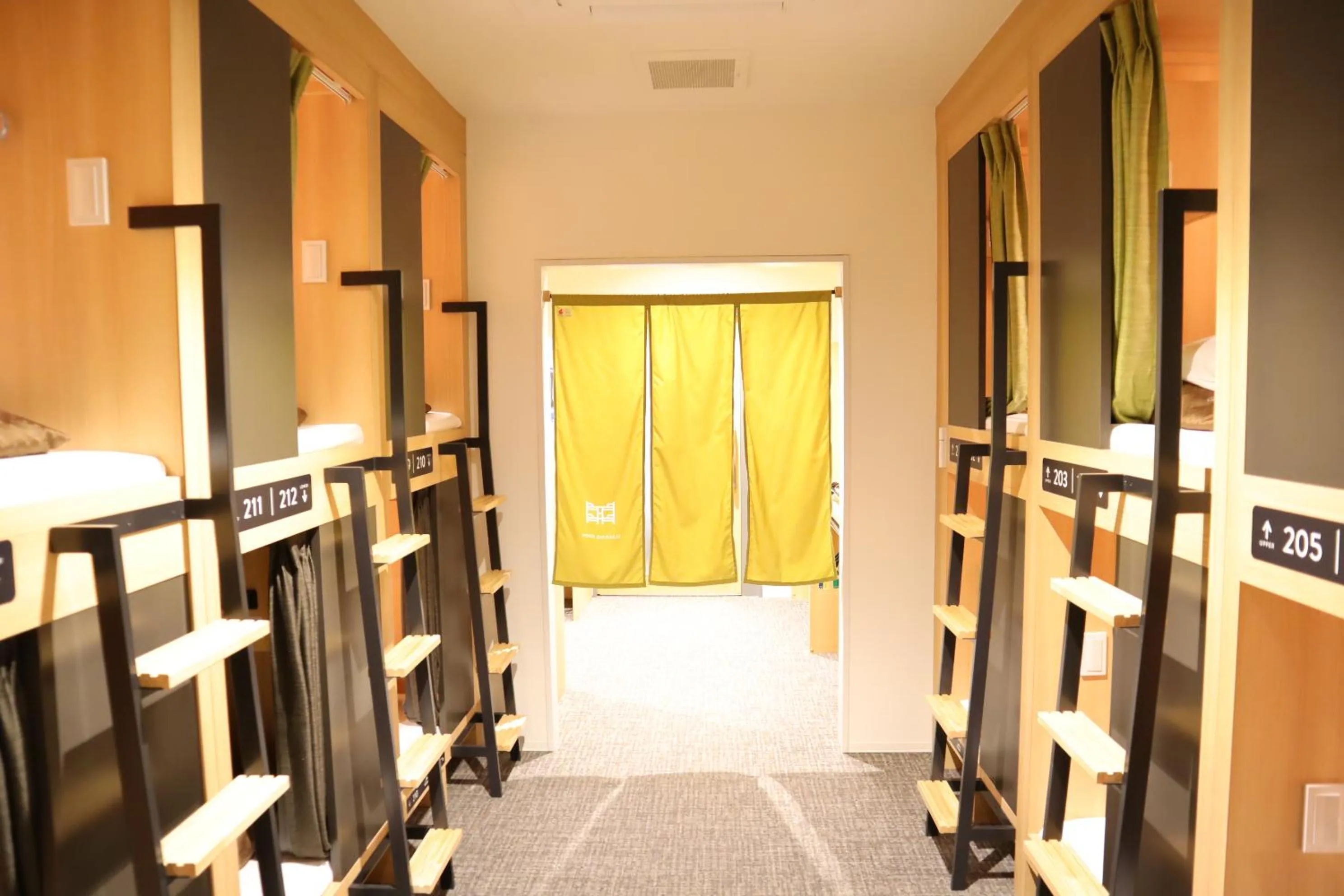 Bunk Bed in Mixed Dormitory Room with shared Bathroom - Non-Smoking in WeBase Hiroshima