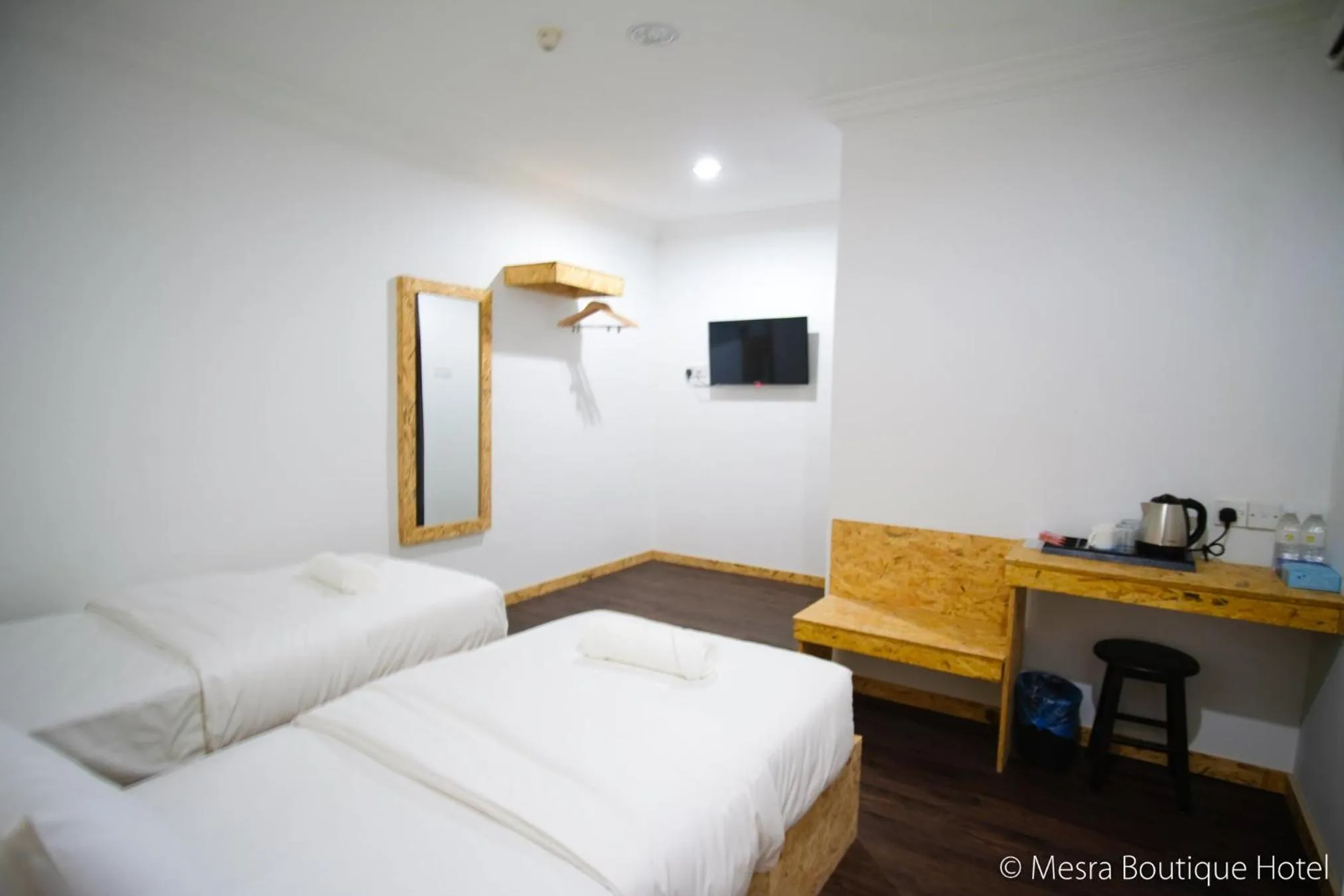 Superior Twin Room in Mesra Boutique Hotel