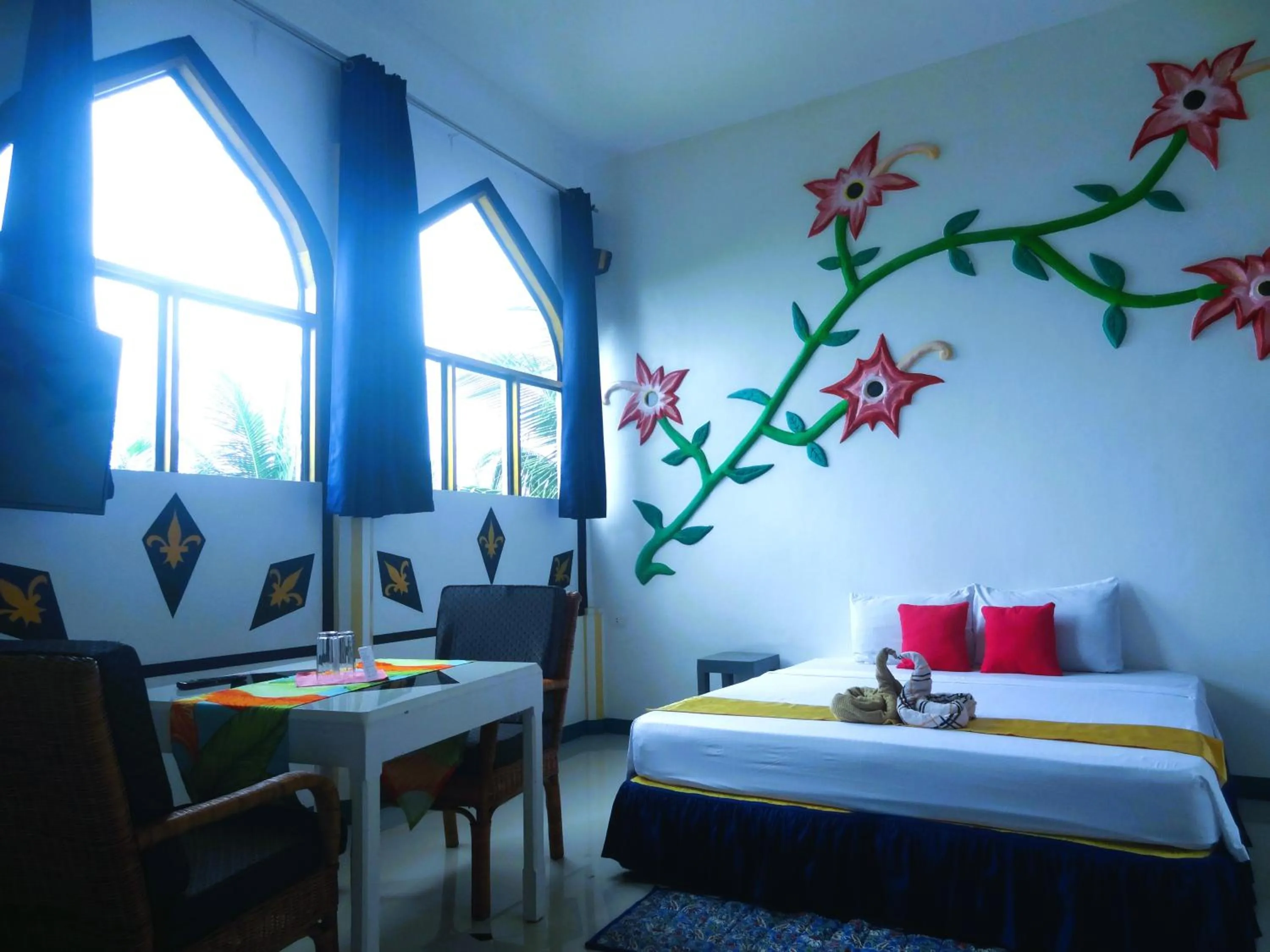 Deluxe Room in MG Chateau Resort