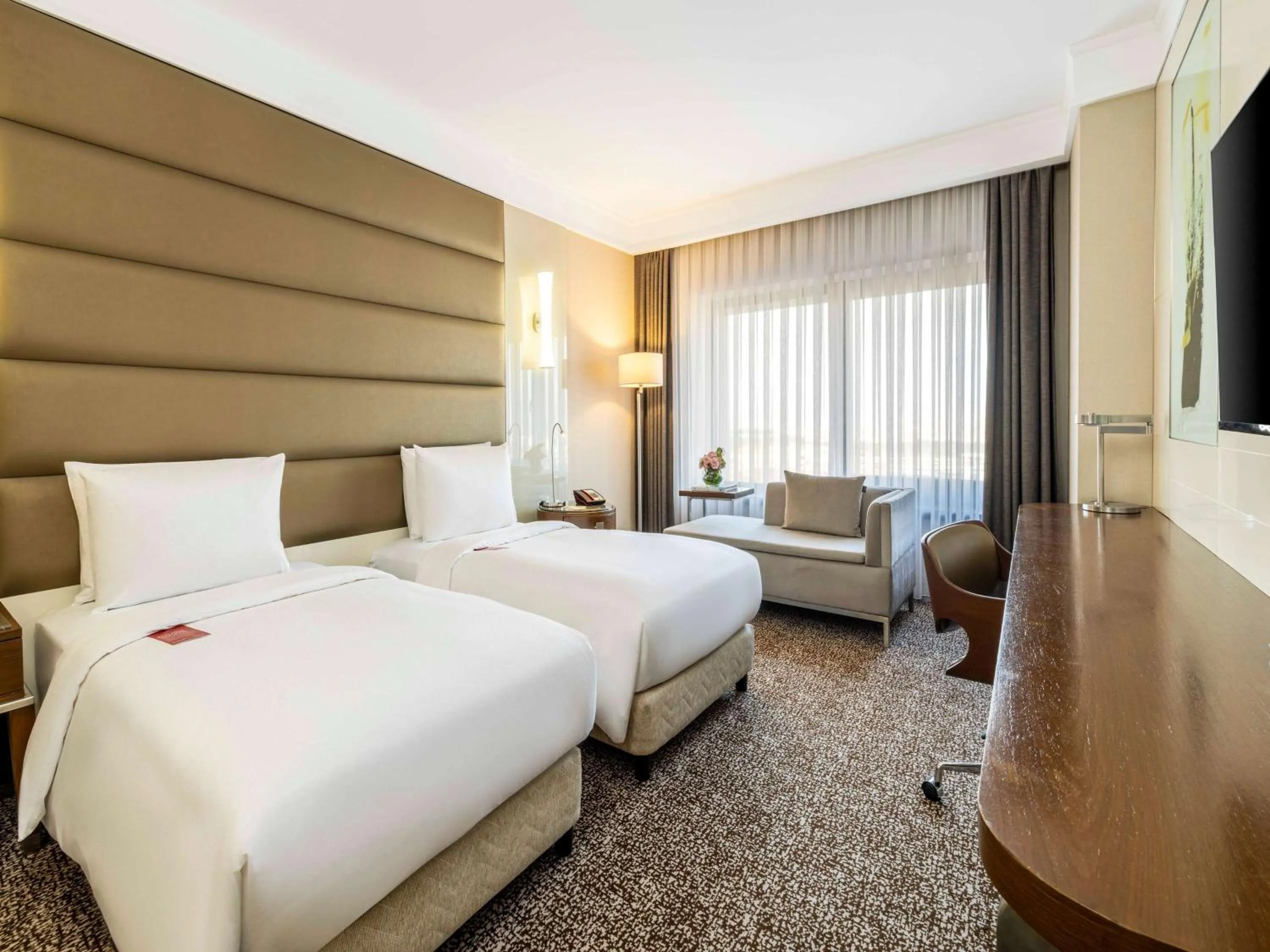 Deluxe Twin Room with City View - Smoking in Ramada Plaza By Wyndham Istanbul Tekstilkent