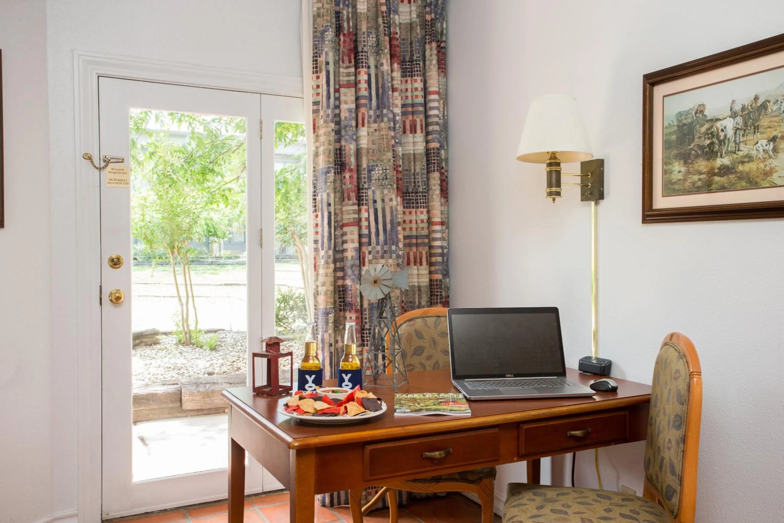 Deluxe King Suite in Y O Ranch Hotel and Conference Center