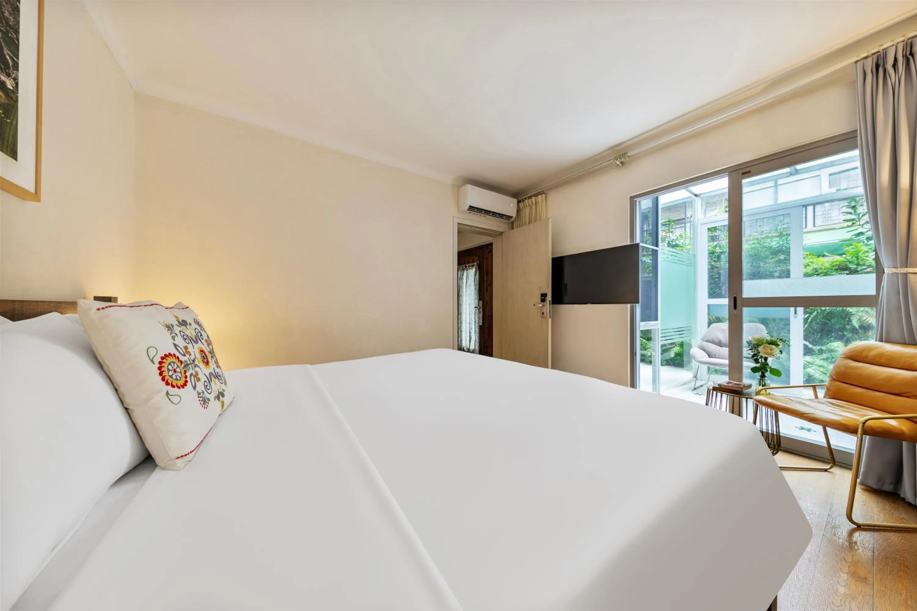 Suite with Terrace in Shenzhen Shekou No.6 Garden Hotel (Sea World)