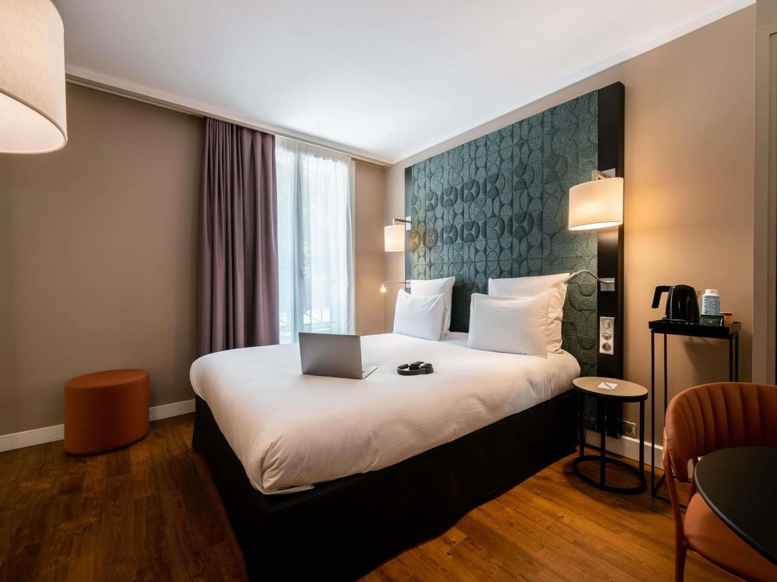 Standard Double Room in Mercure Paris Ouest Saint Germain